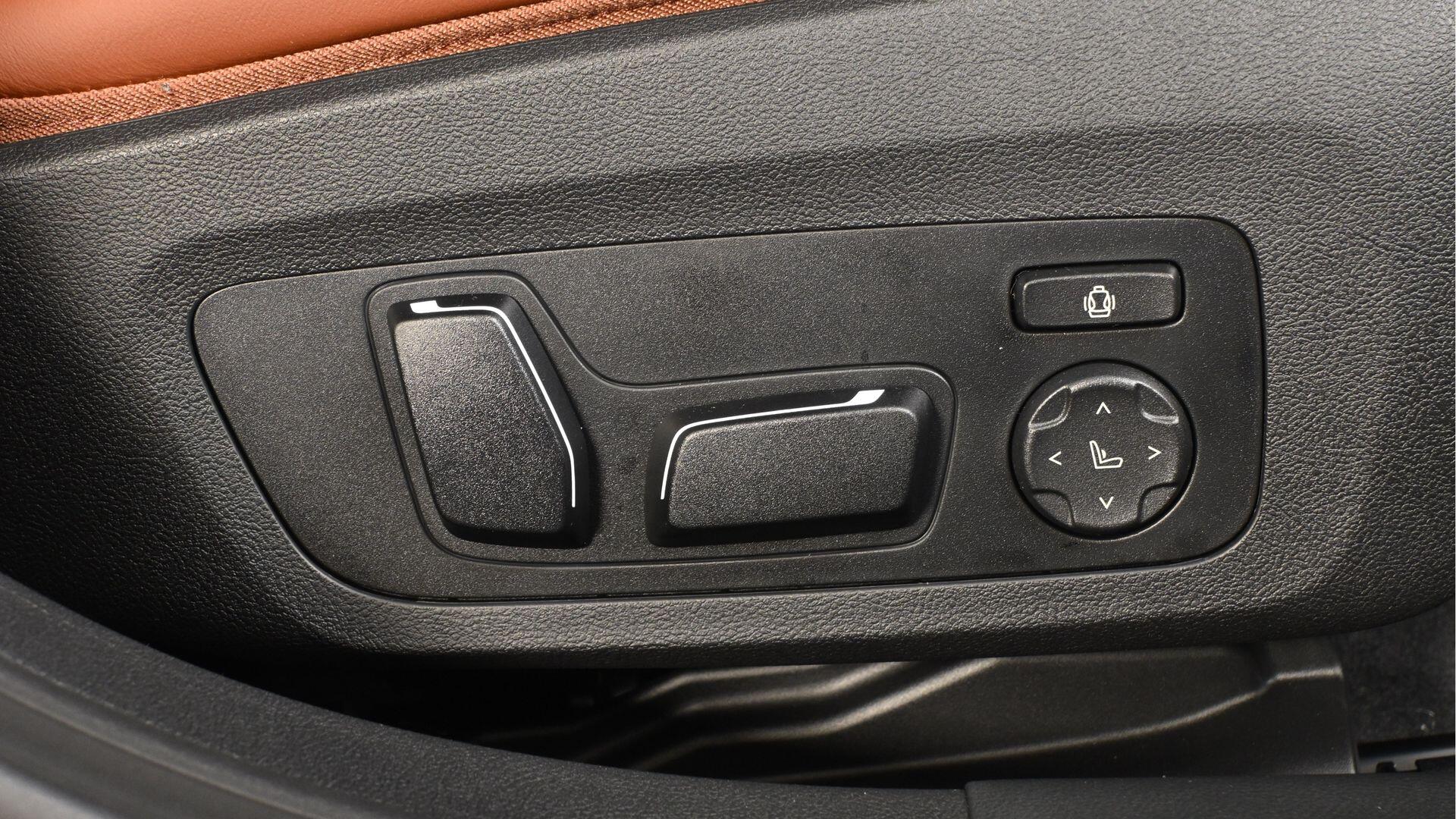 BMW i4 view 36