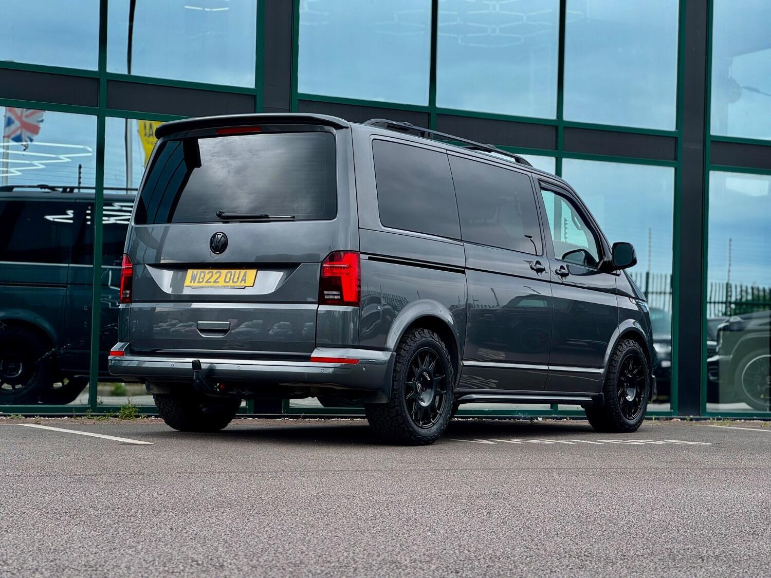 Volkswagen Caravelle view 31