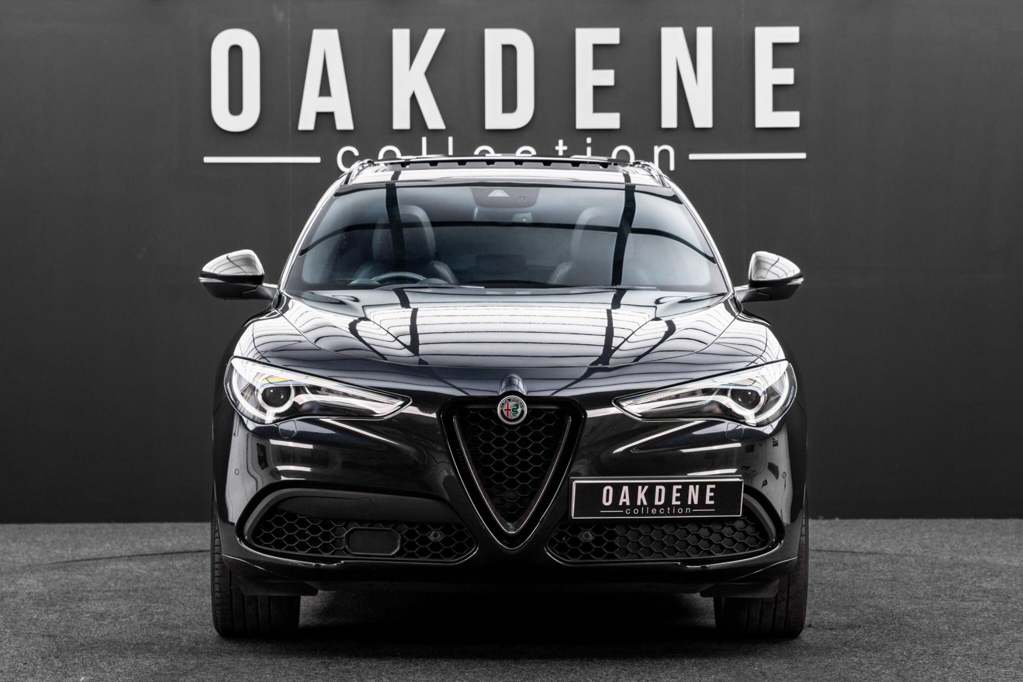 Alfa Romeo Stelvio view 10