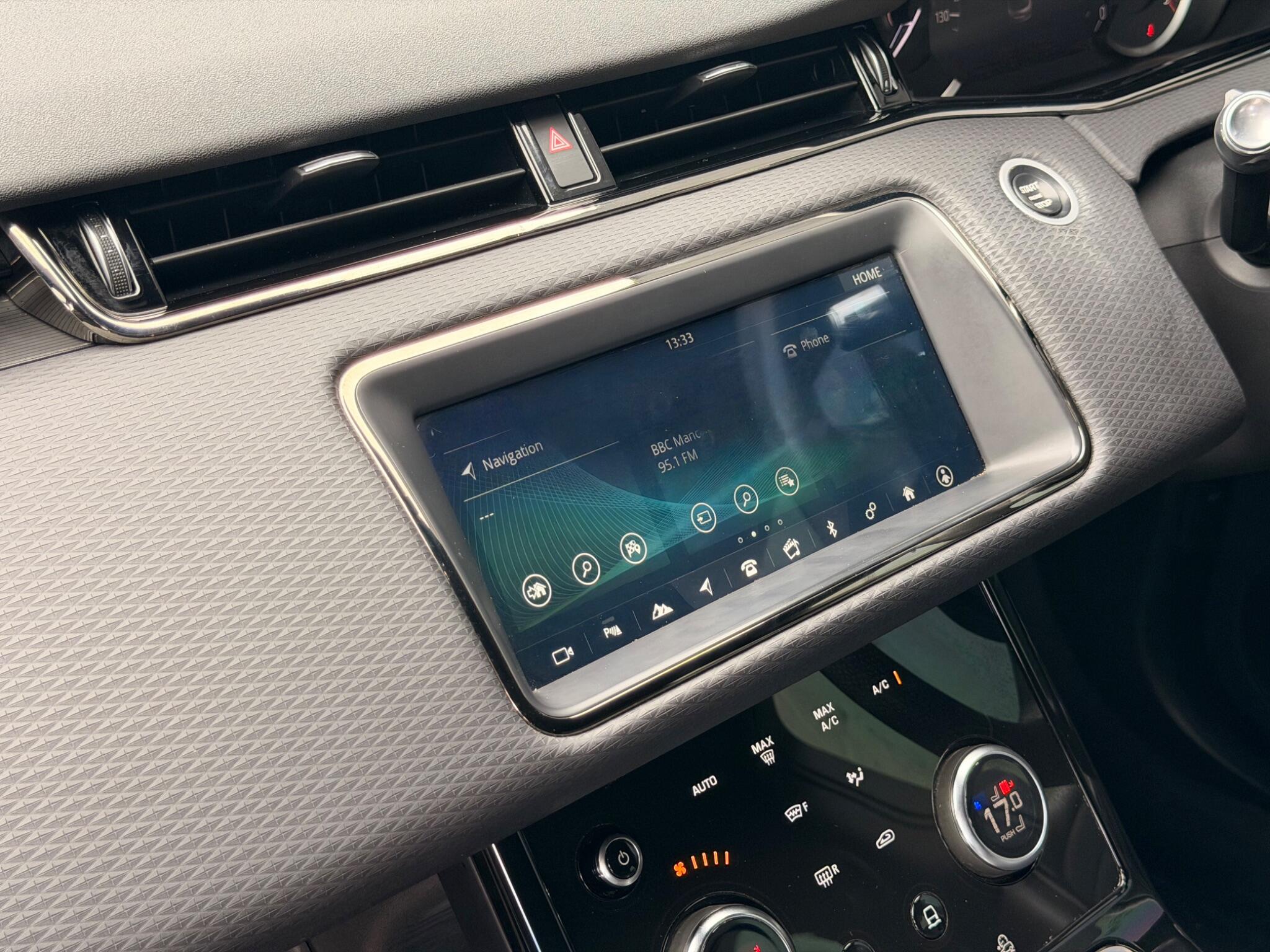 Land Rover Range Rover Evoque view 34