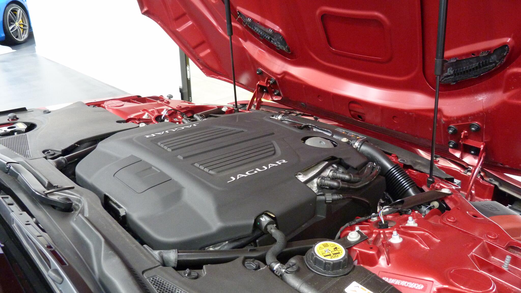Jaguar F-Type view 46