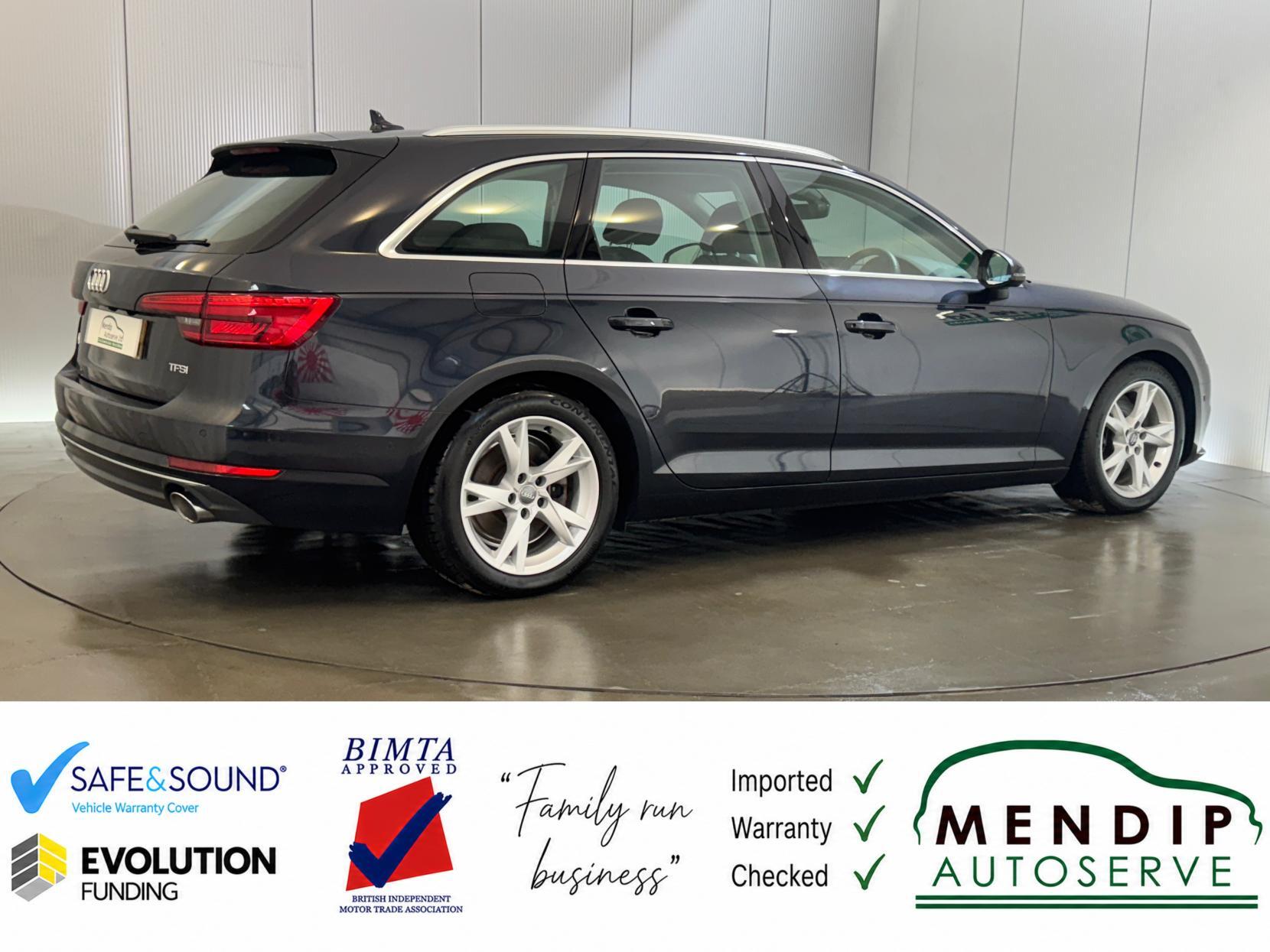 Audi A4 view 26