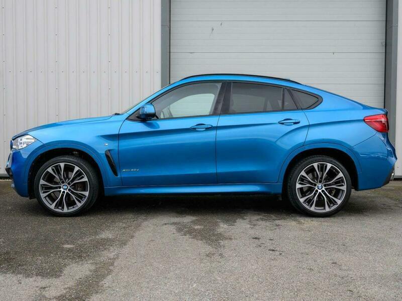 BMW X6 view 6