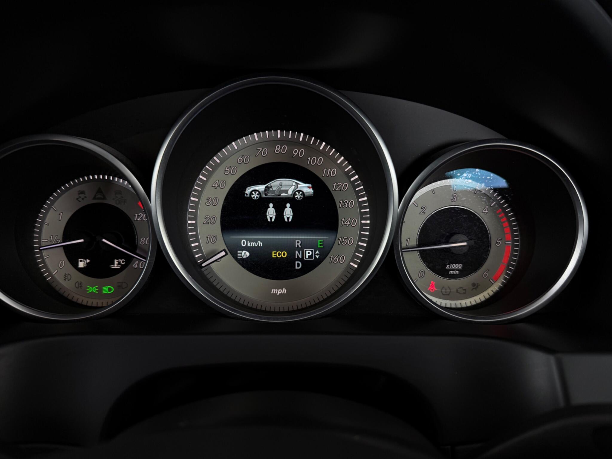 Mercedes-Benz E-Class view 15