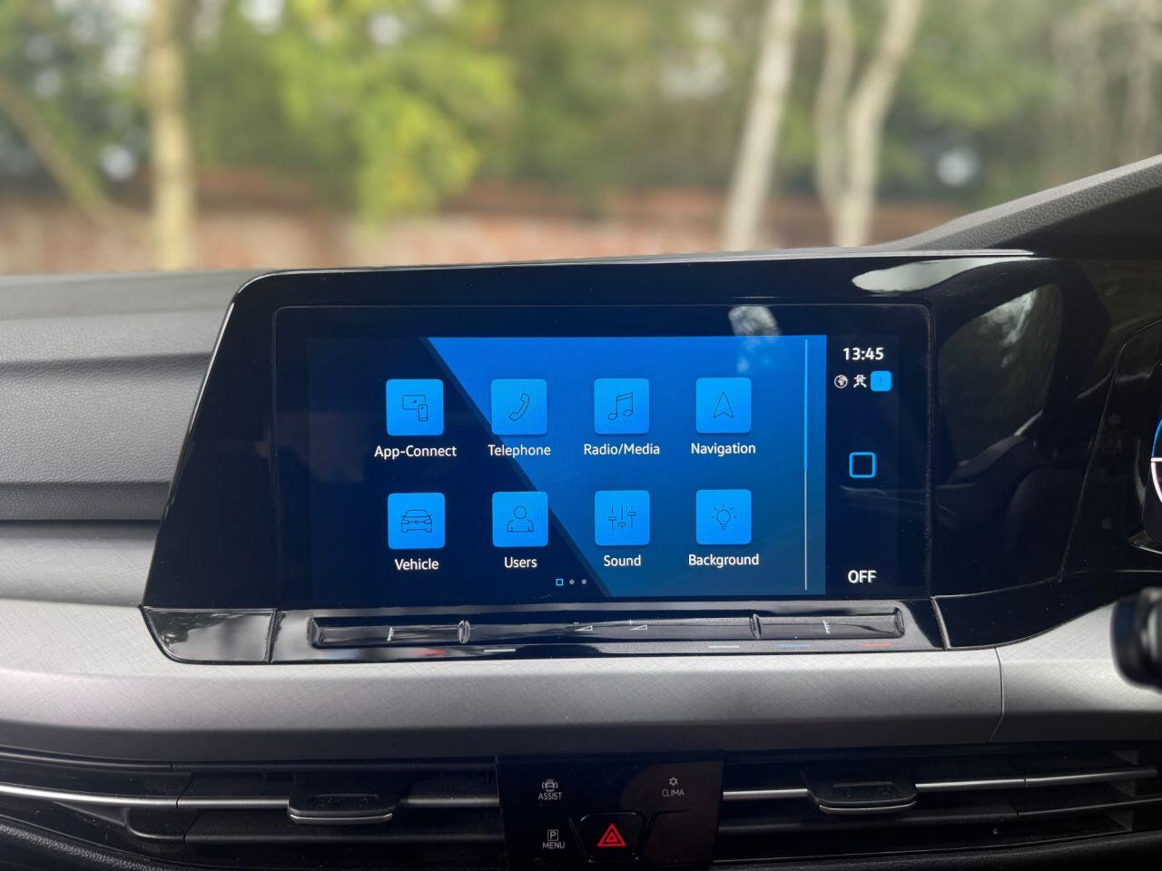 Volkswagen Golf view 21