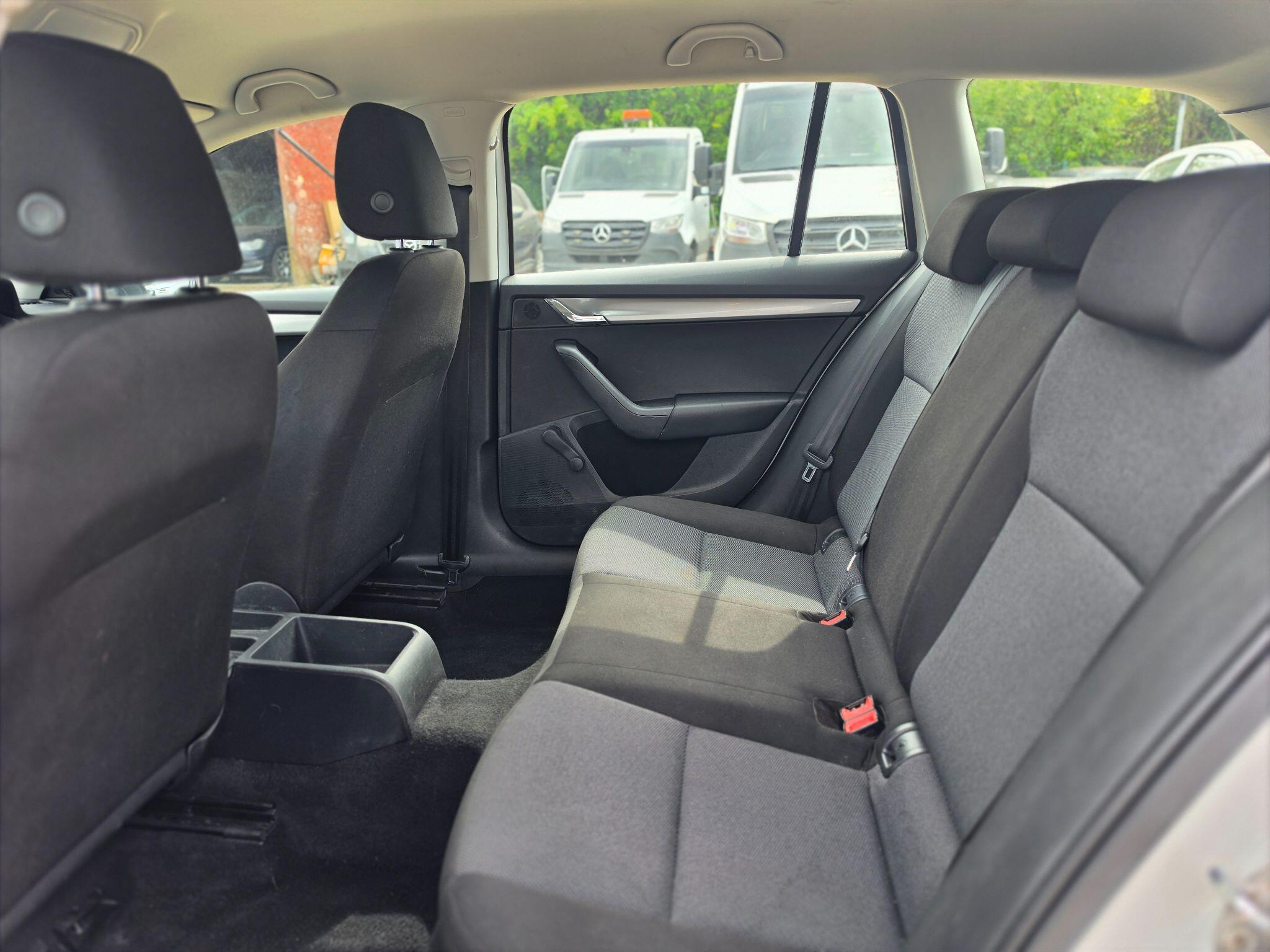 Skoda Octavia view 10