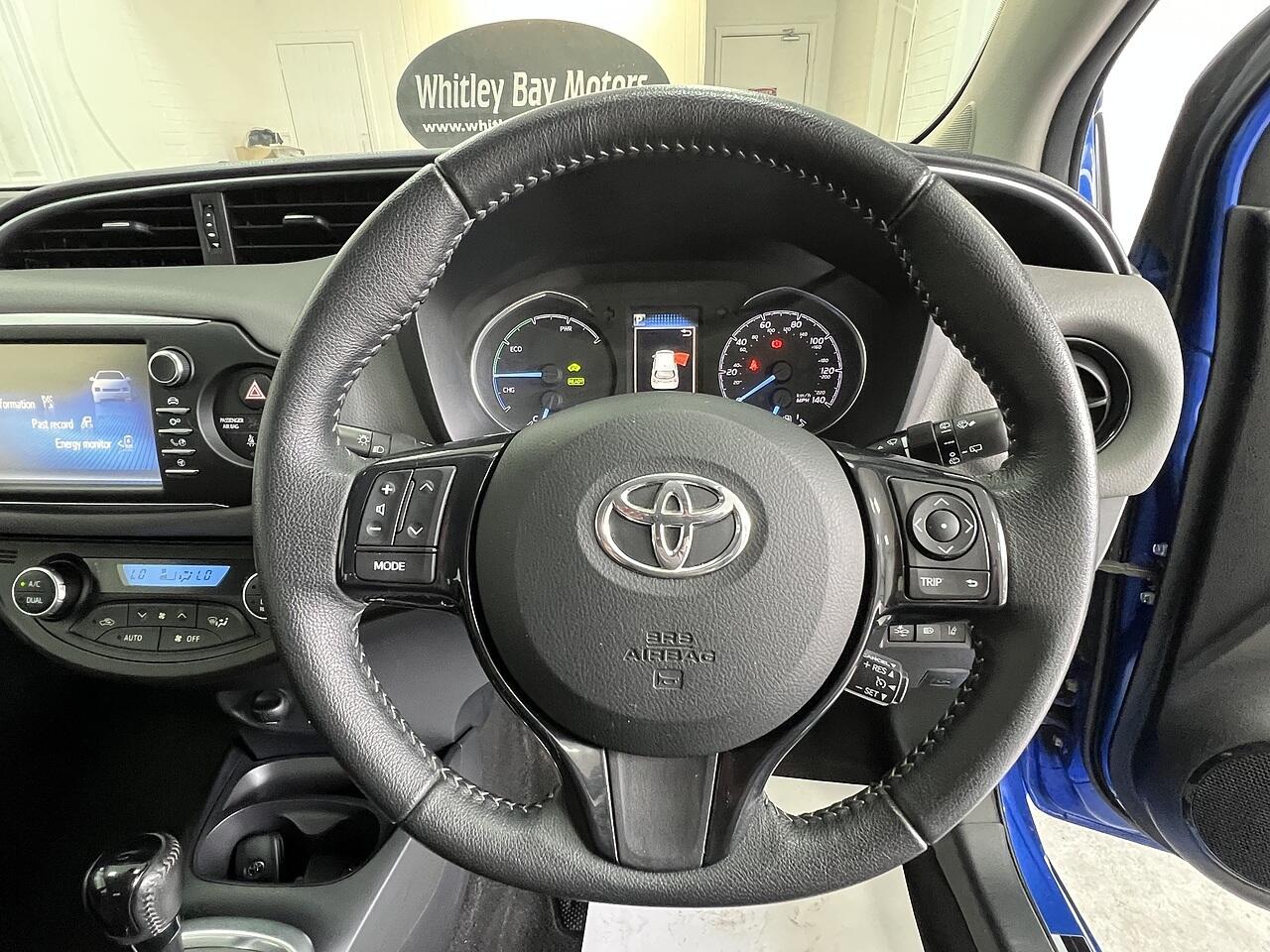 Toyota Yaris view 9