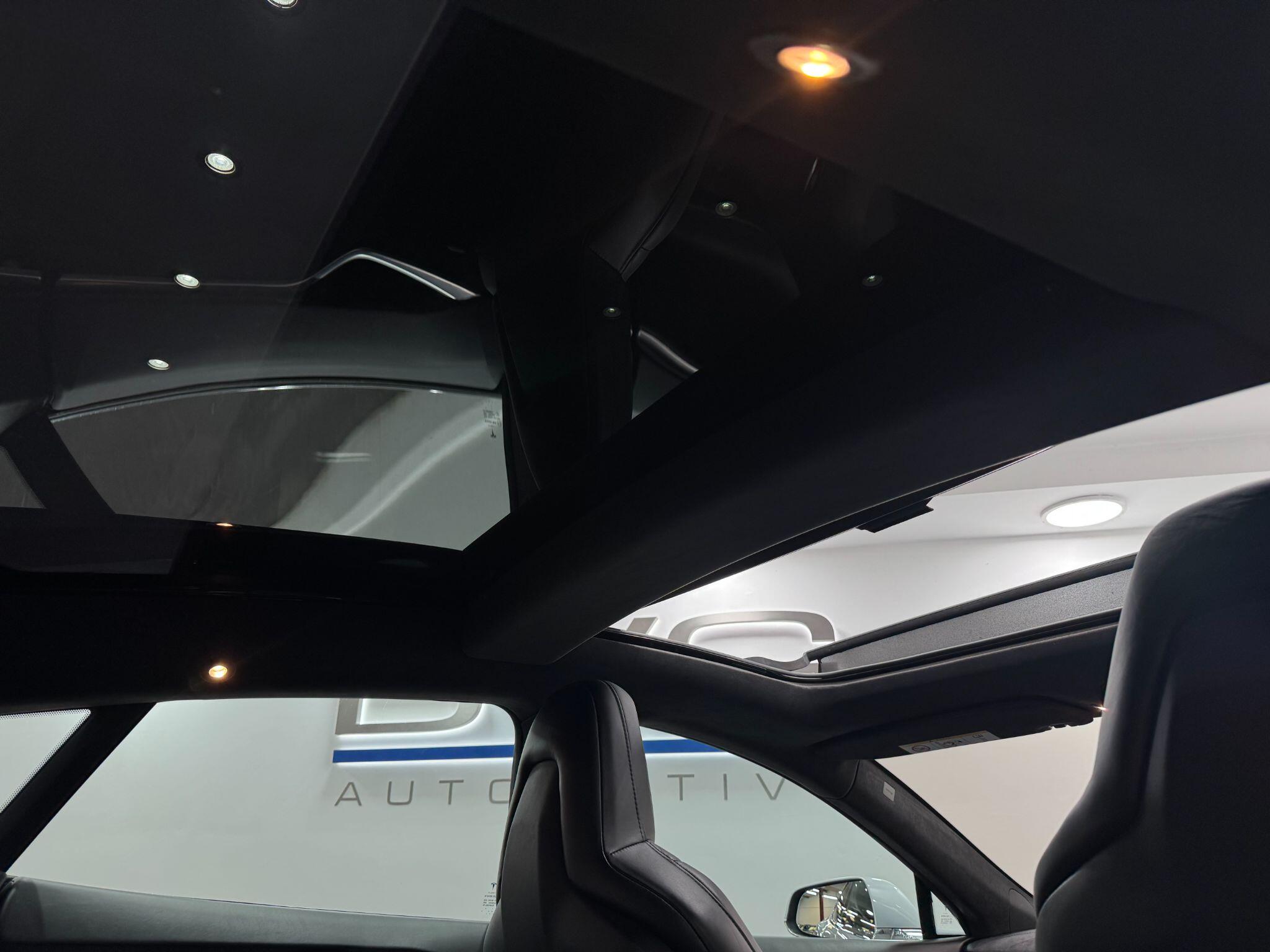 Tesla Model S view 41