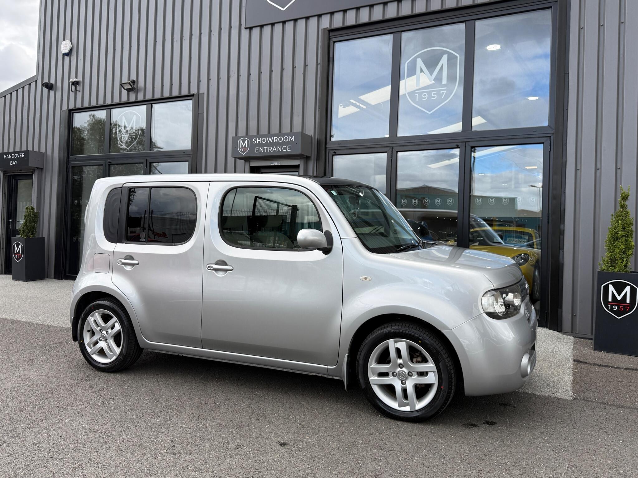 Nissan Cube view 14