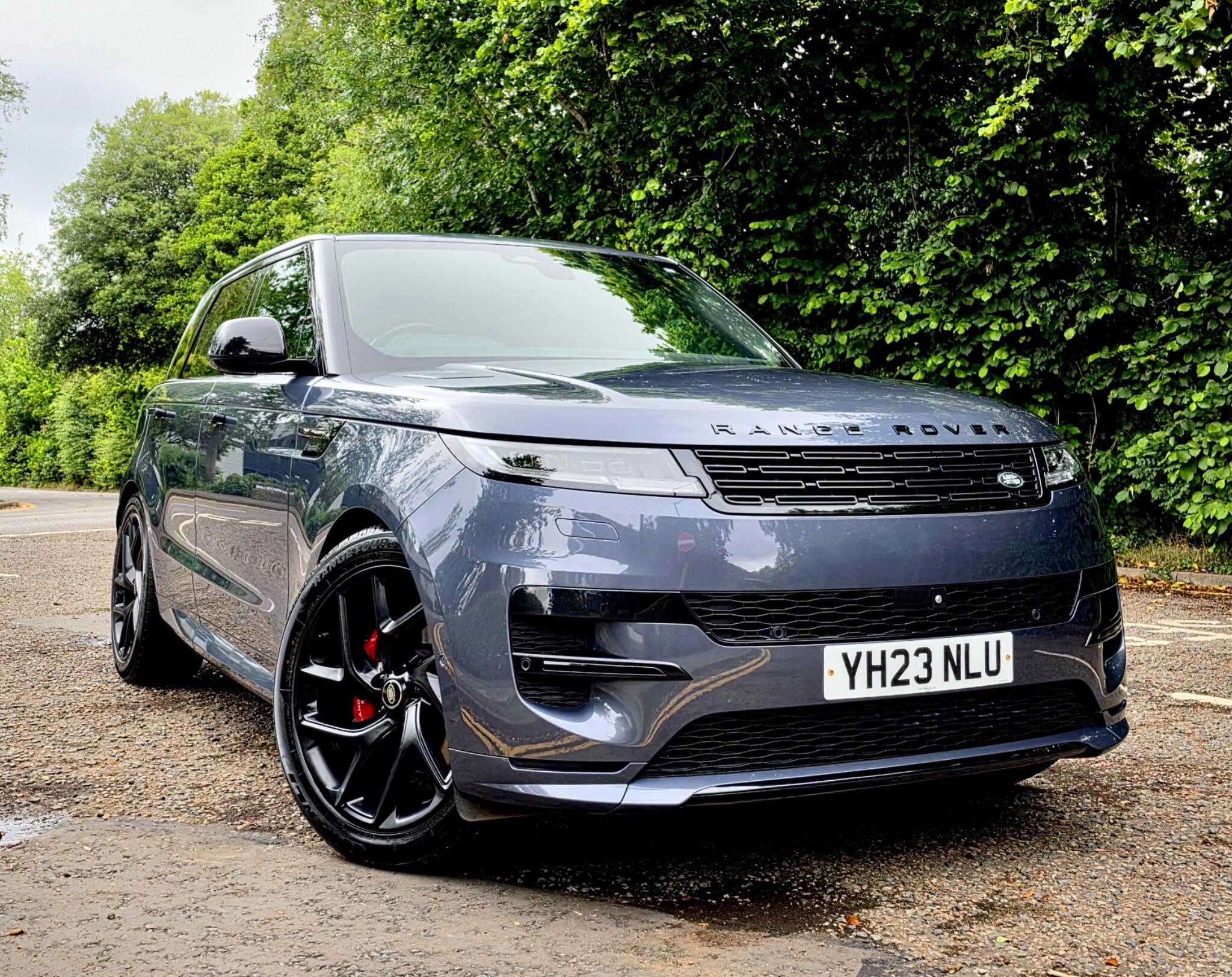 Land Rover Range Rover Sport view 18