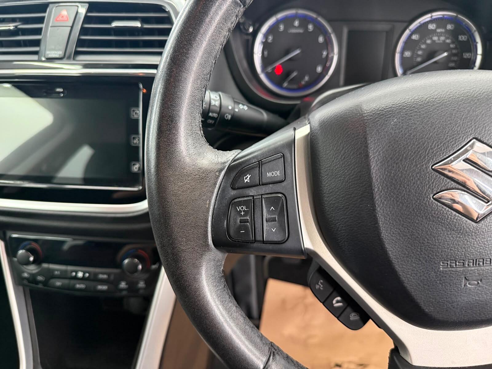 Suzuki SX4 S-Cross view 37