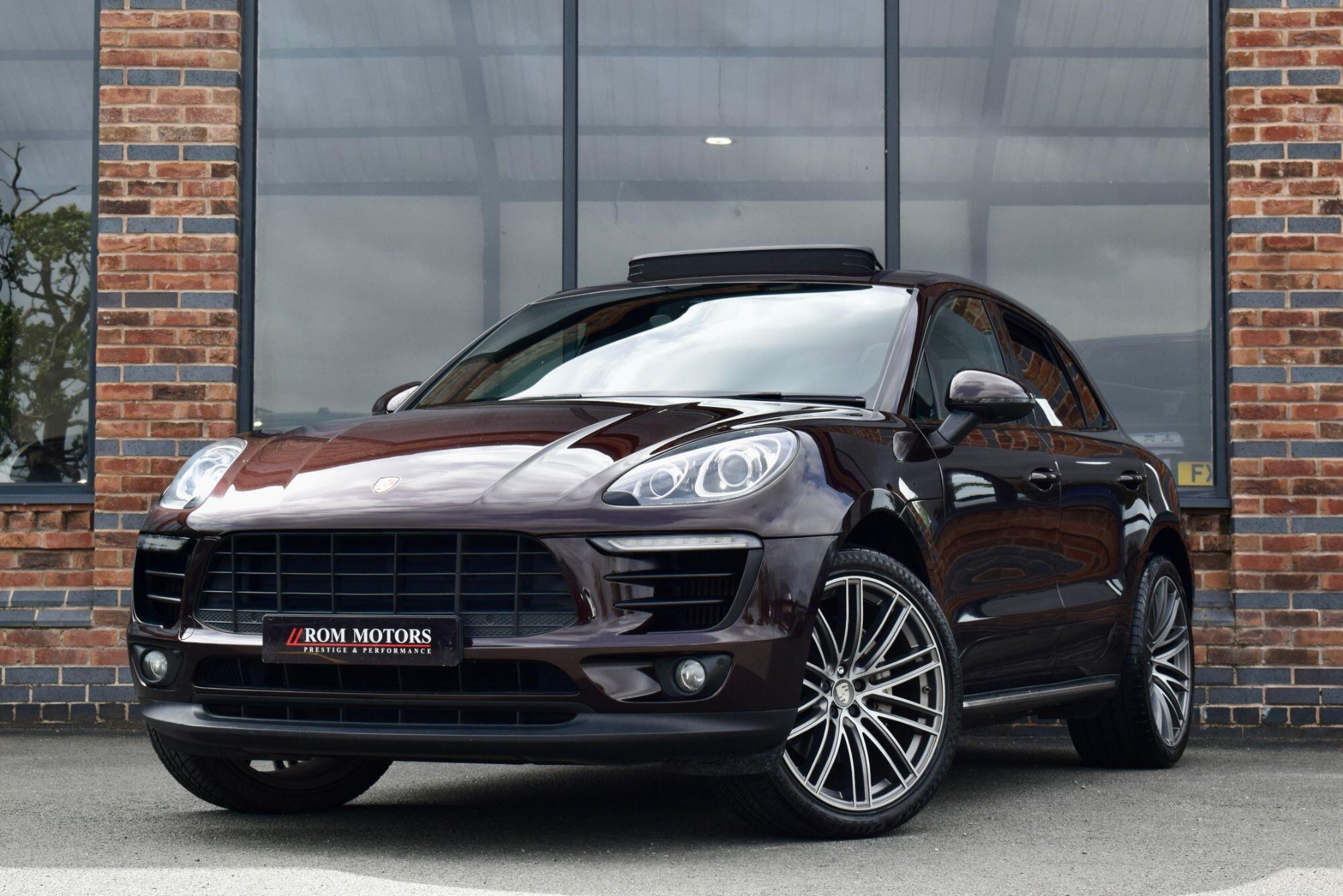 Porsche Macan view 34