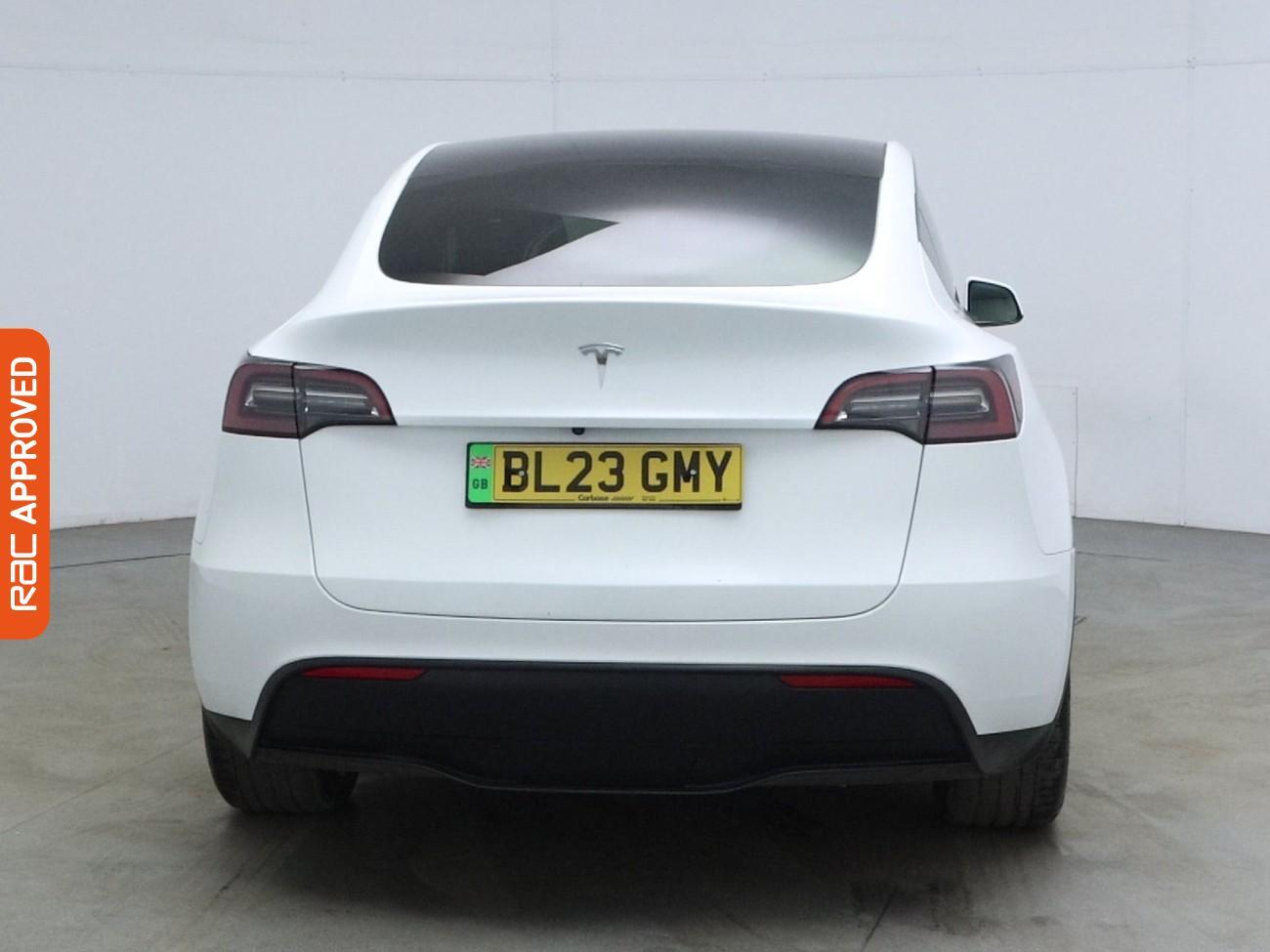 Tesla Model Y view 9