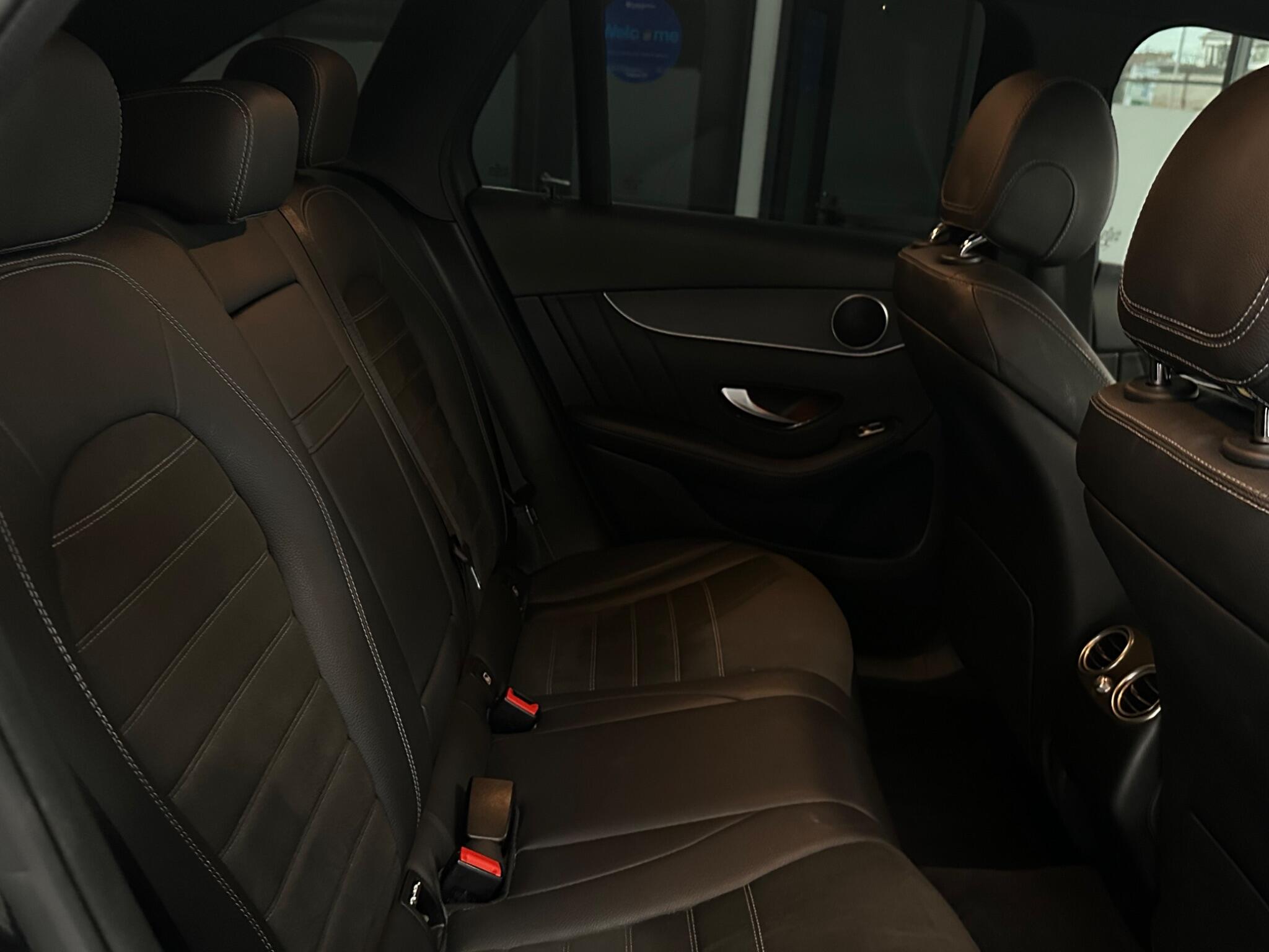 Mercedes-Benz GLC view 34