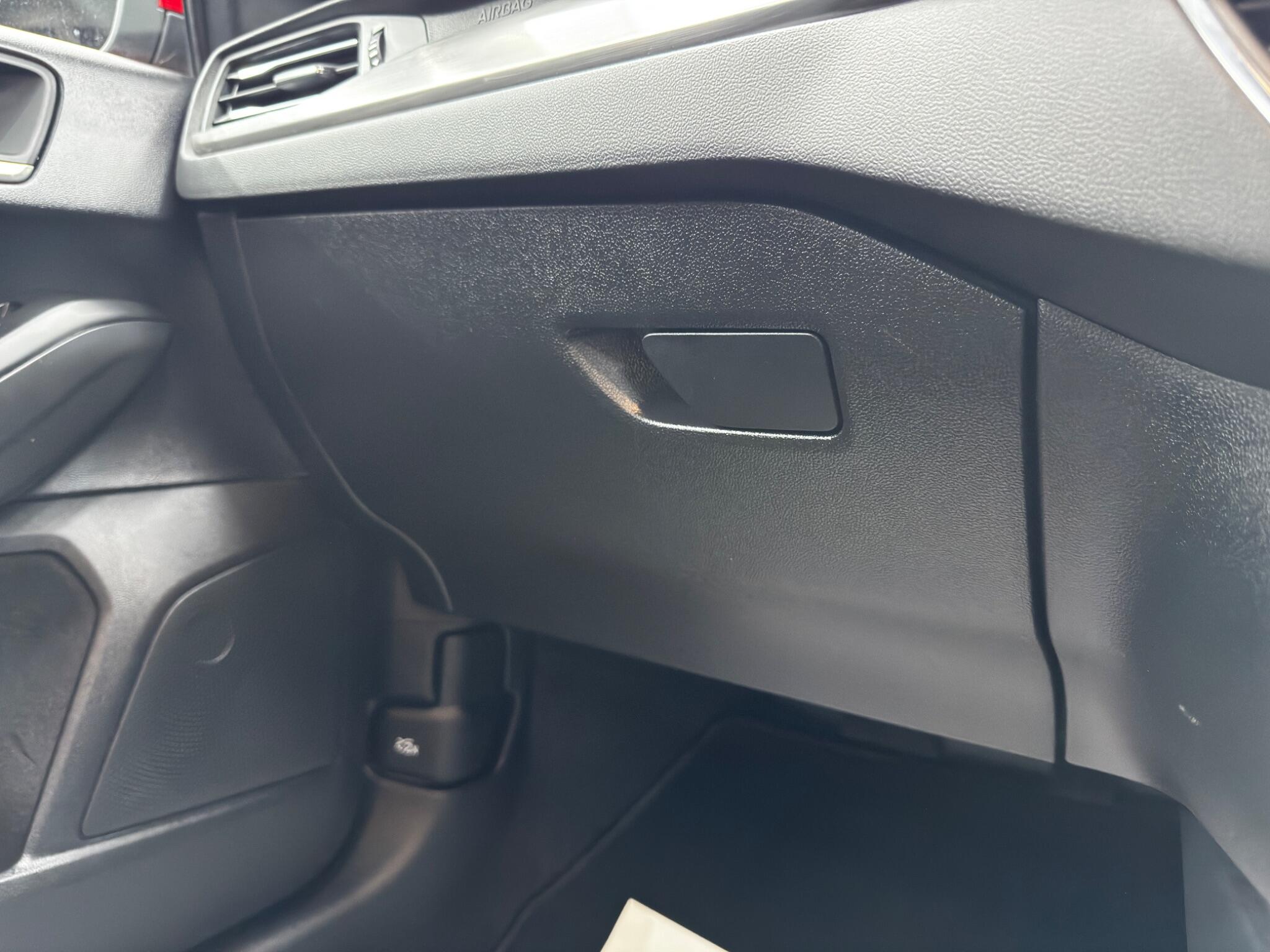 Ford Focus view 35