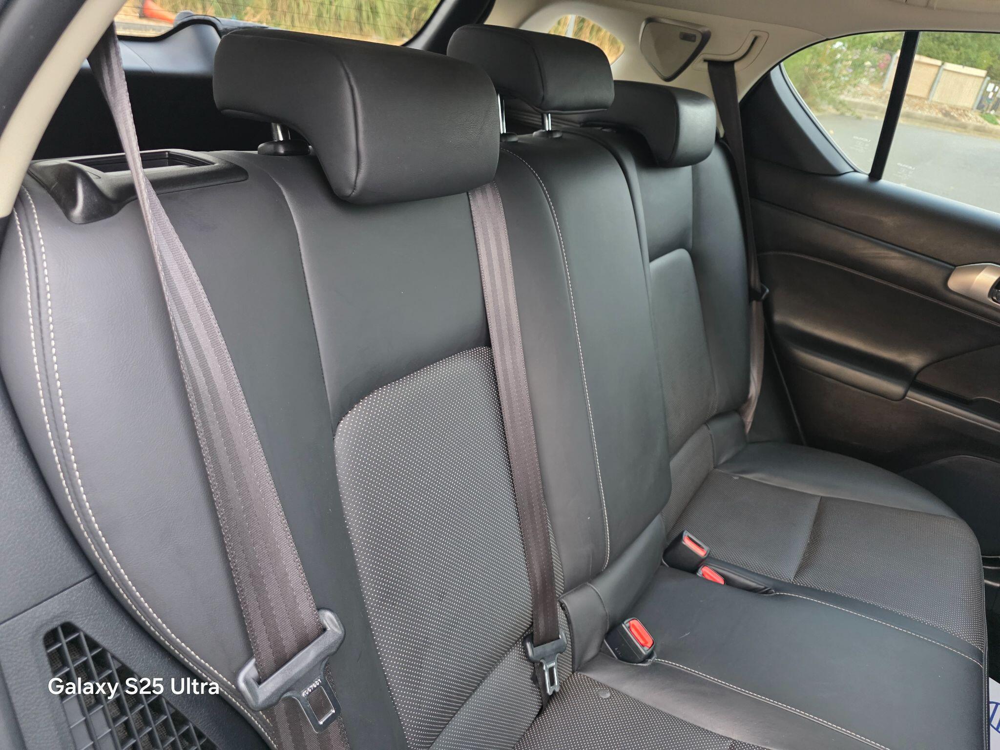 Lexus CT view 40
