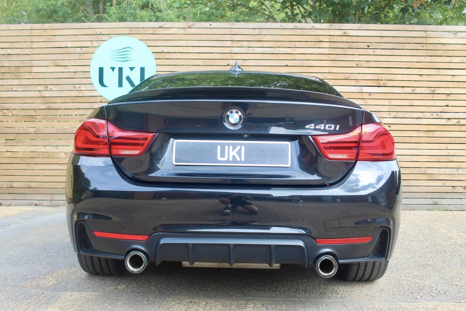 BMW 4 Series view 6