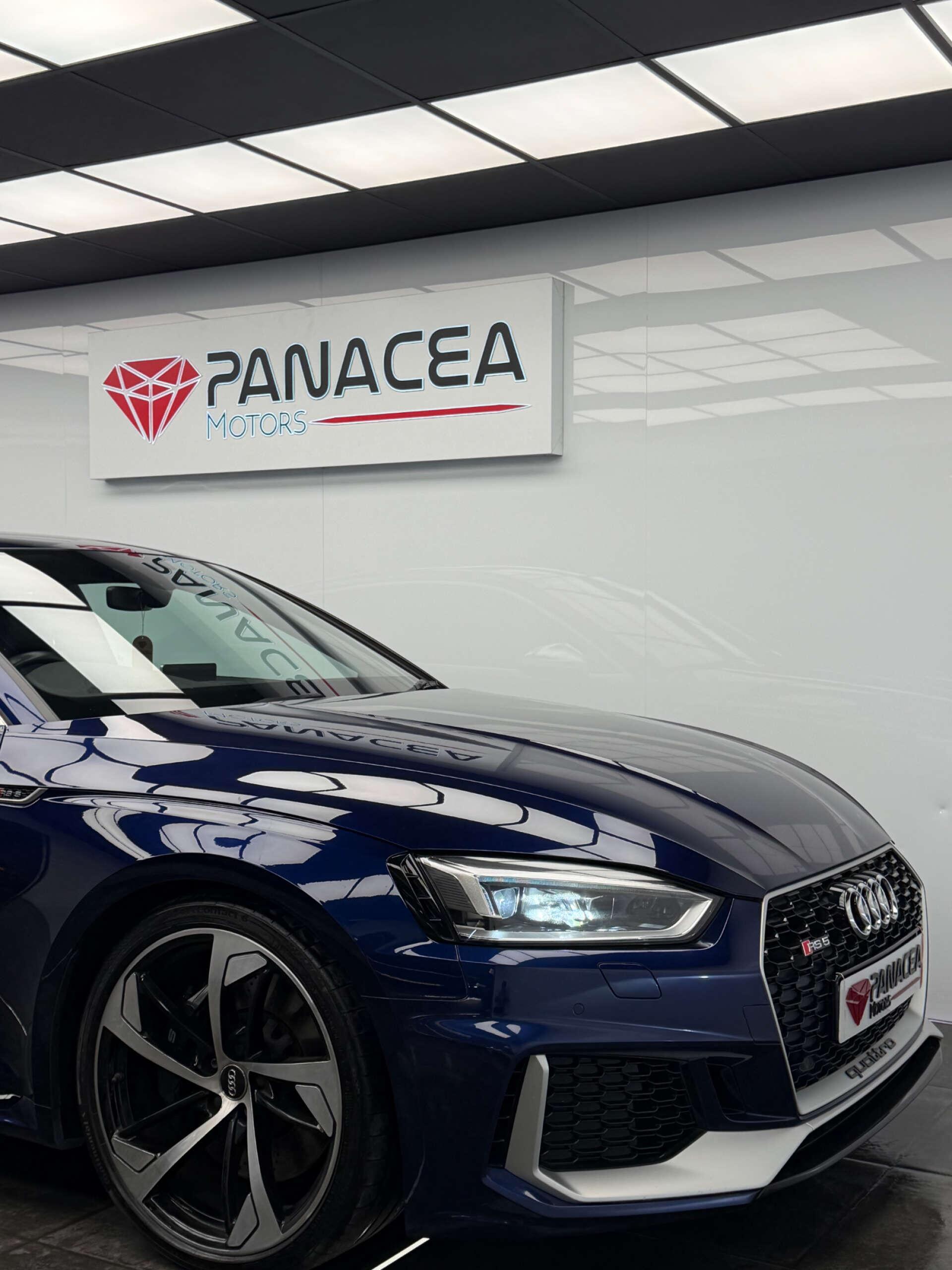 Audi RS5 view 40