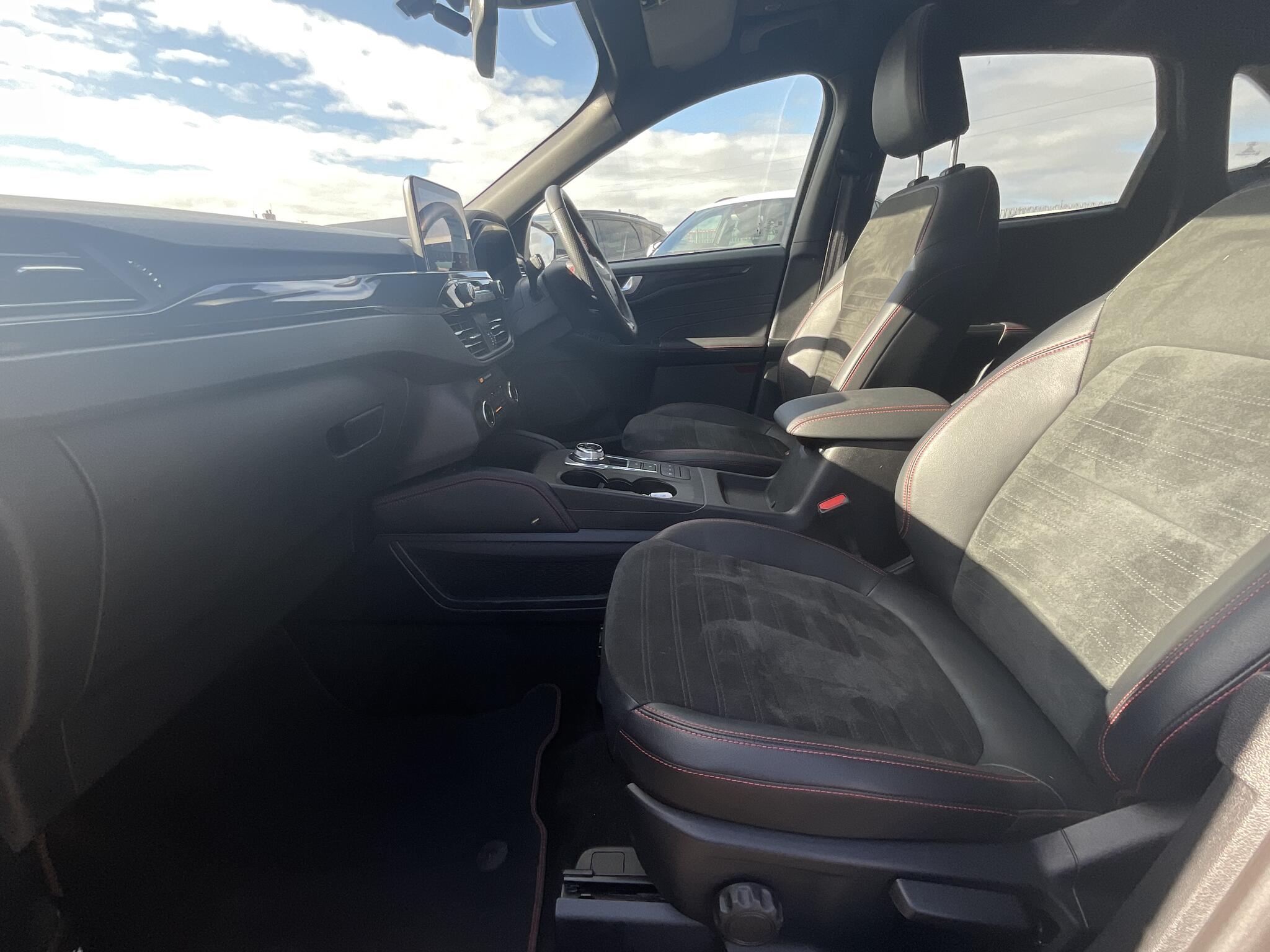 Ford Kuga view 17