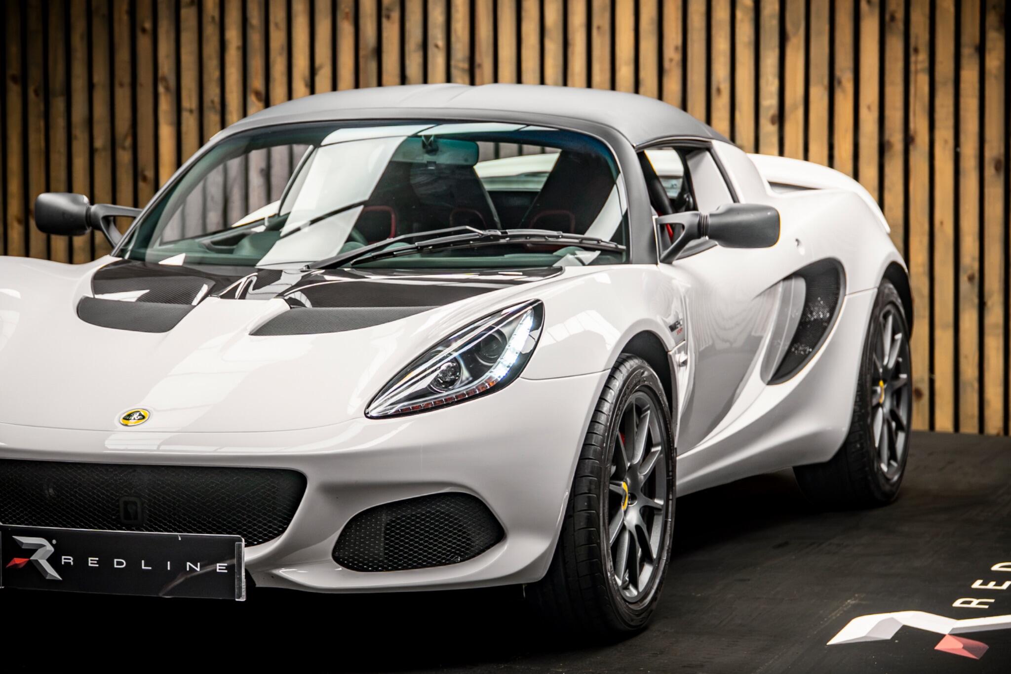 Lotus Elise view 13