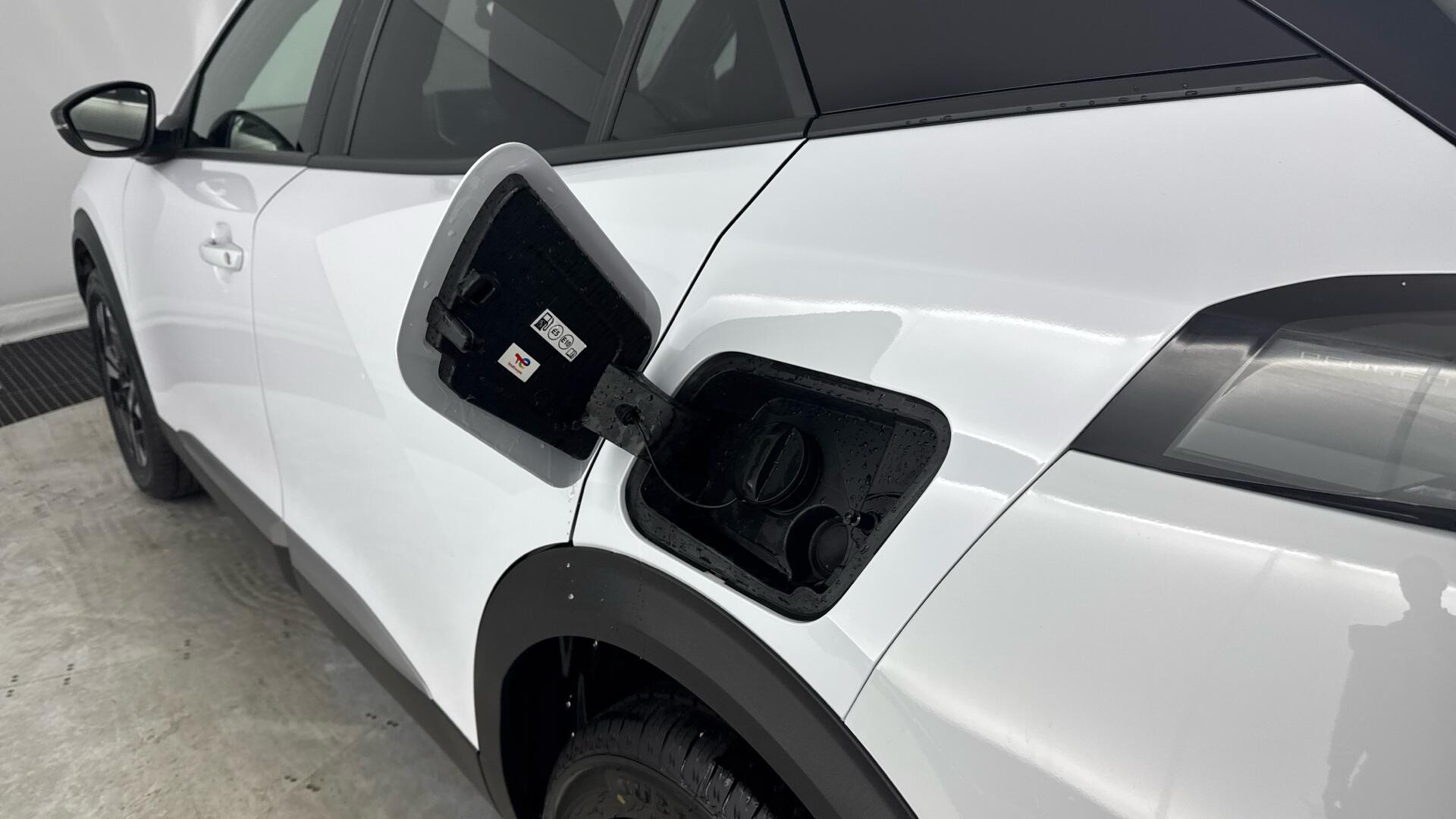 Peugeot 2008 view 23