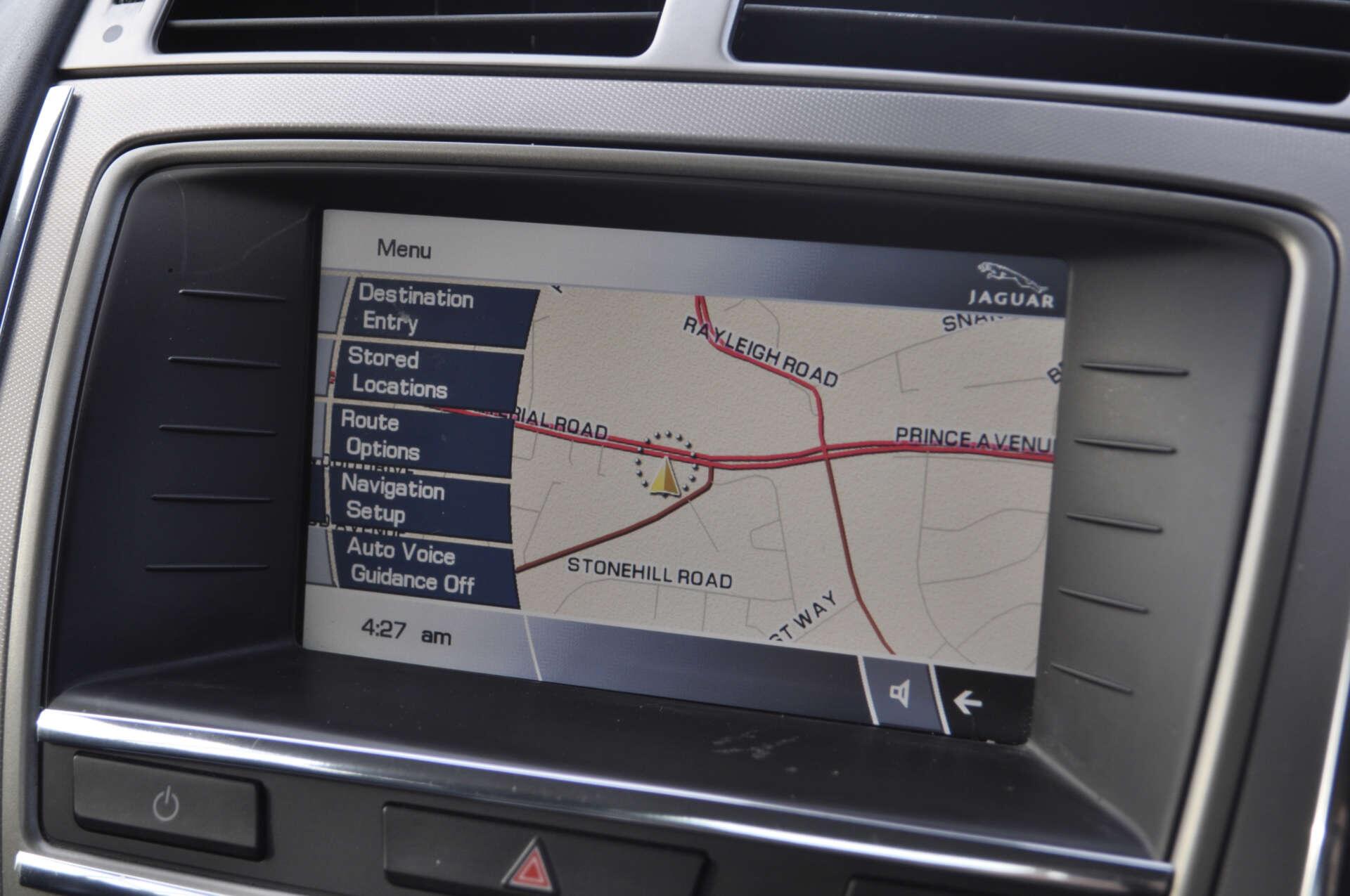 Jaguar XK view 15