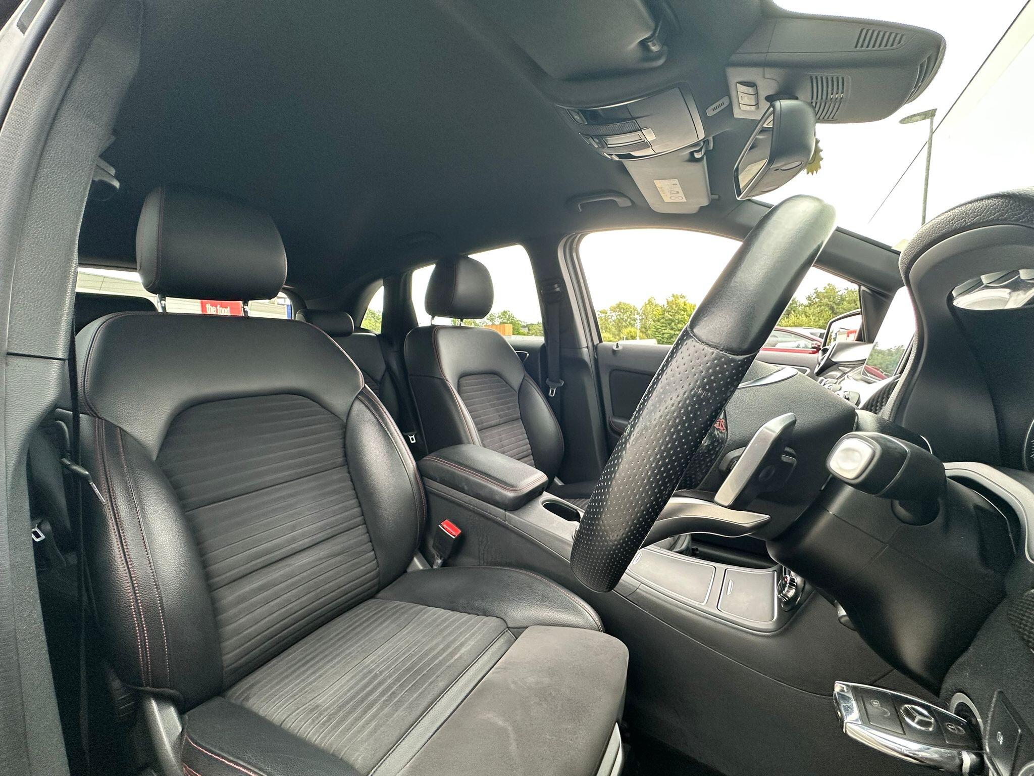 Mercedes-Benz B Class view 27