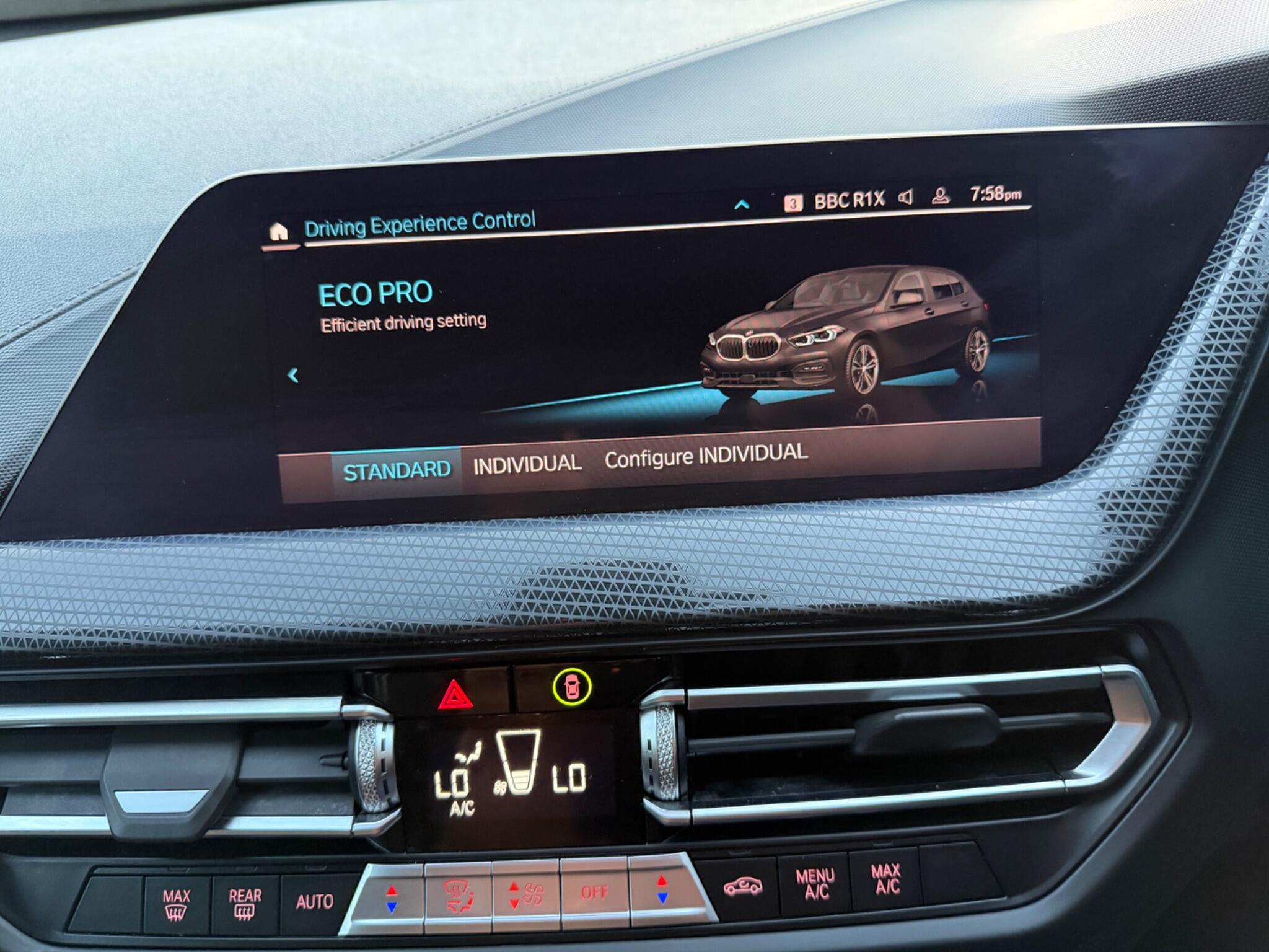 BMW 1 Series view 48