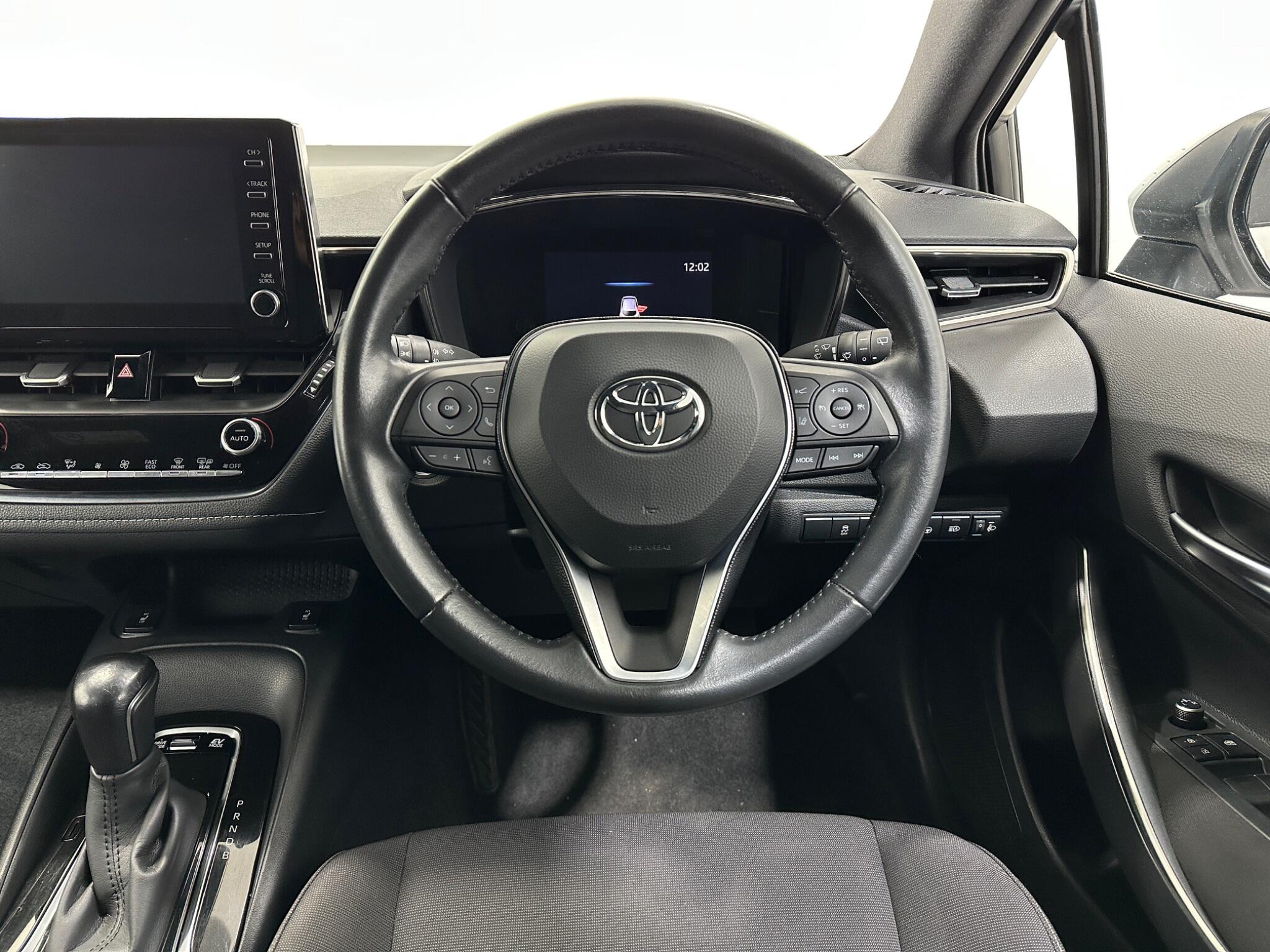 Toyota Corolla view 13