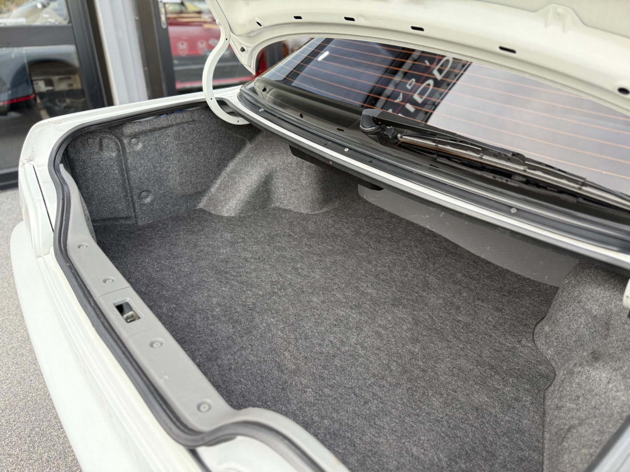 Nissan Skyline view 45