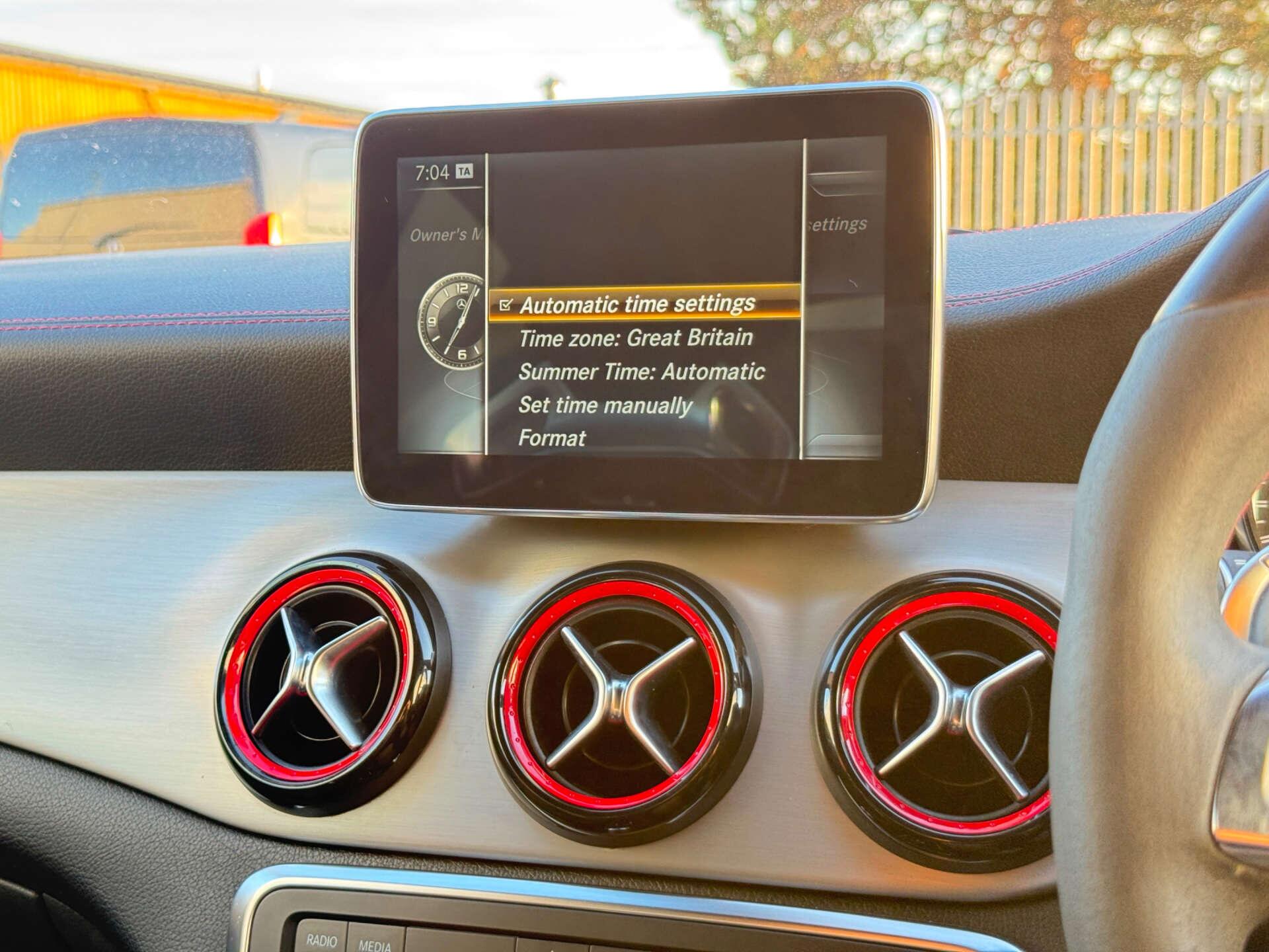 Mercedes-Benz Cla view 72