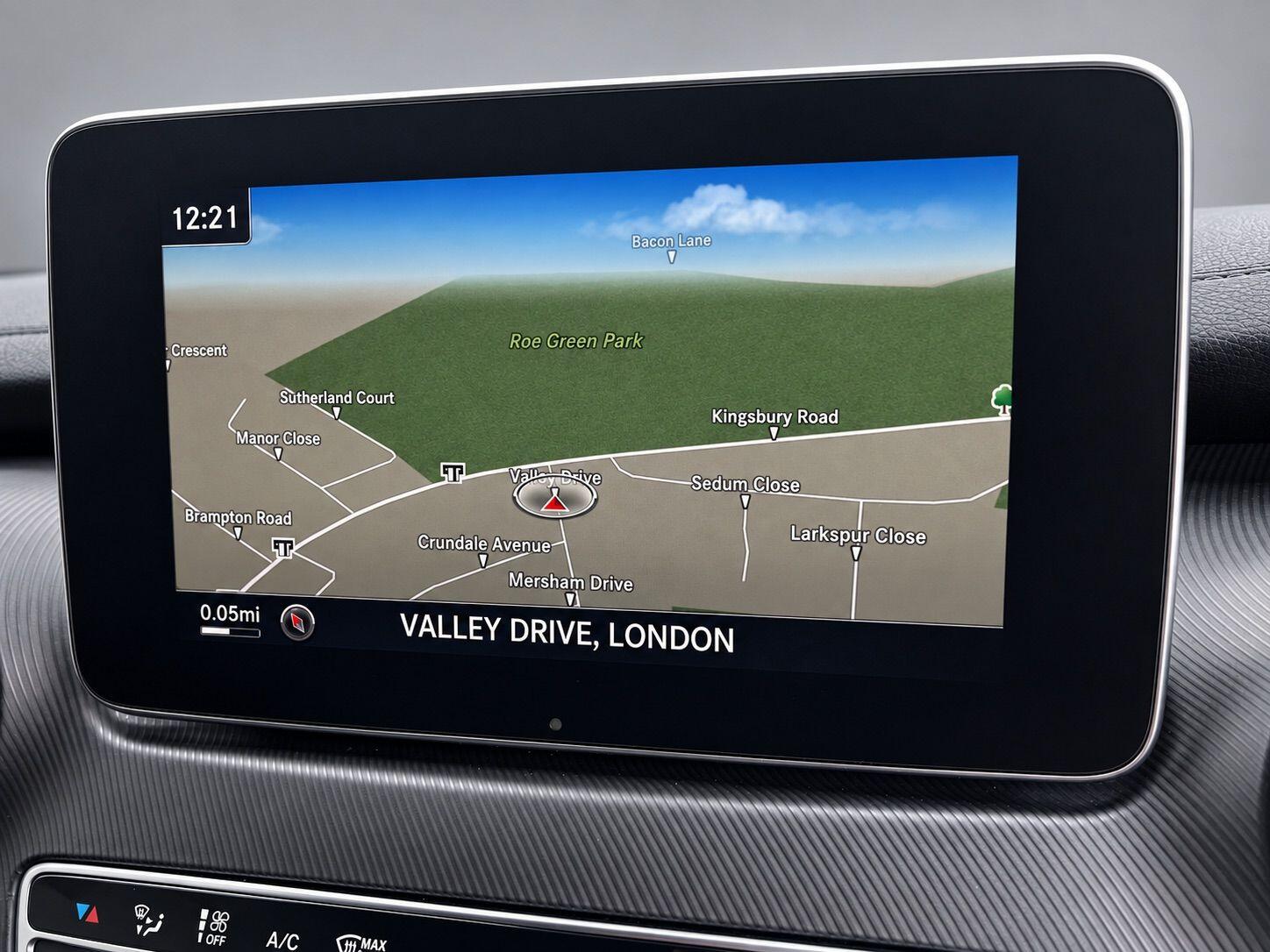 Mercedes-Benz V-Class view 20