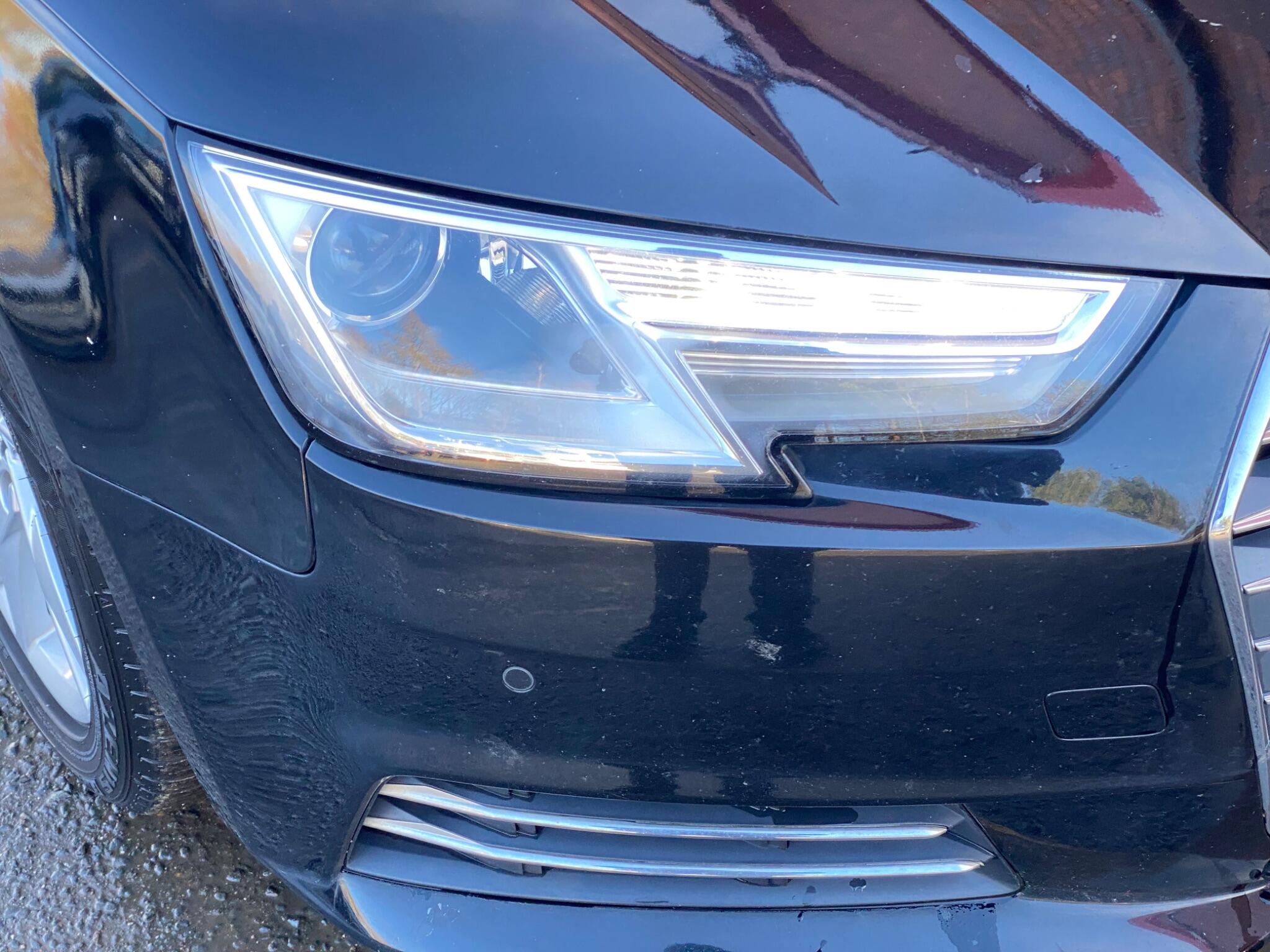 Audi A4 view 10
