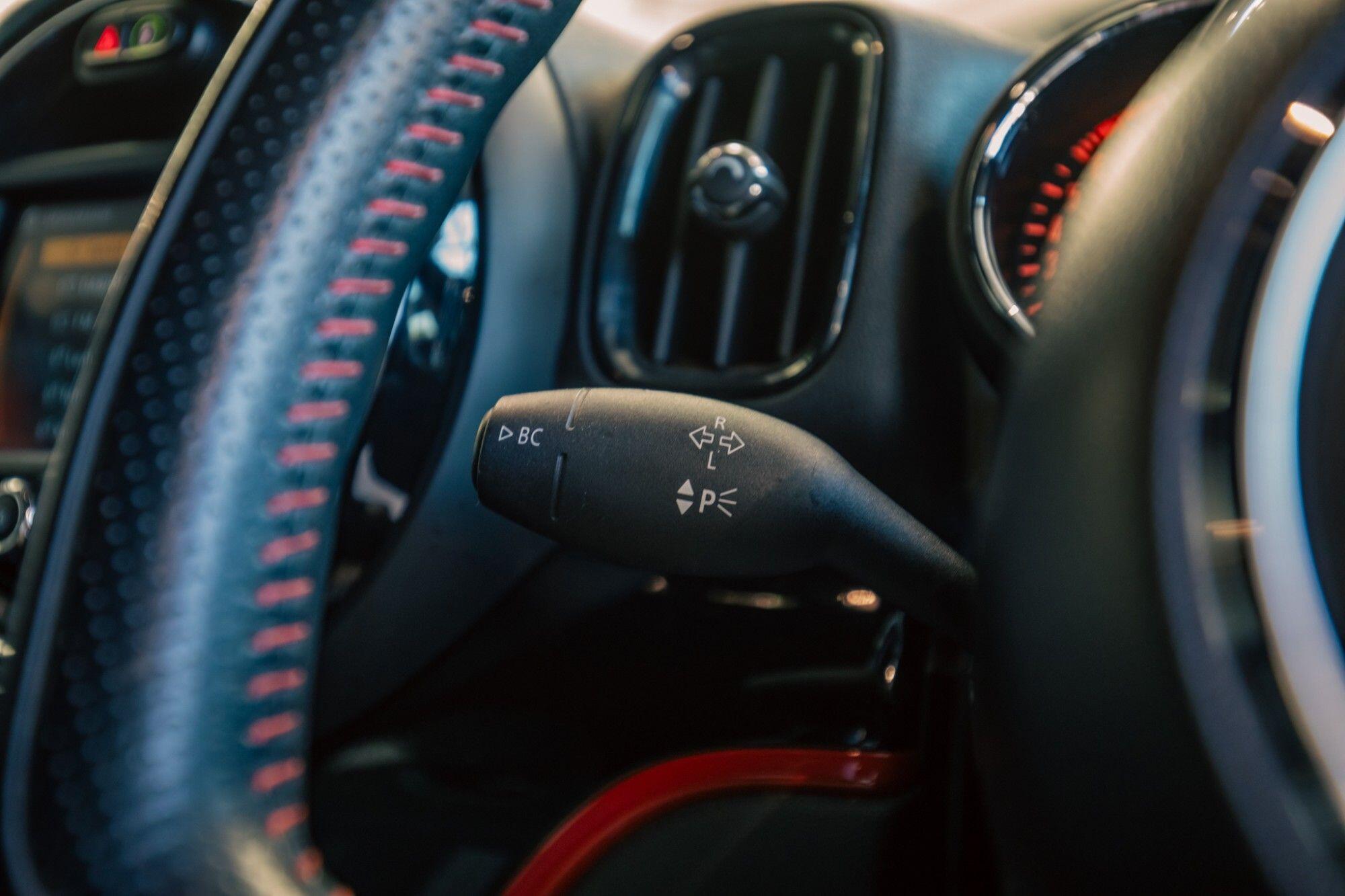 Mini Countryman view 13