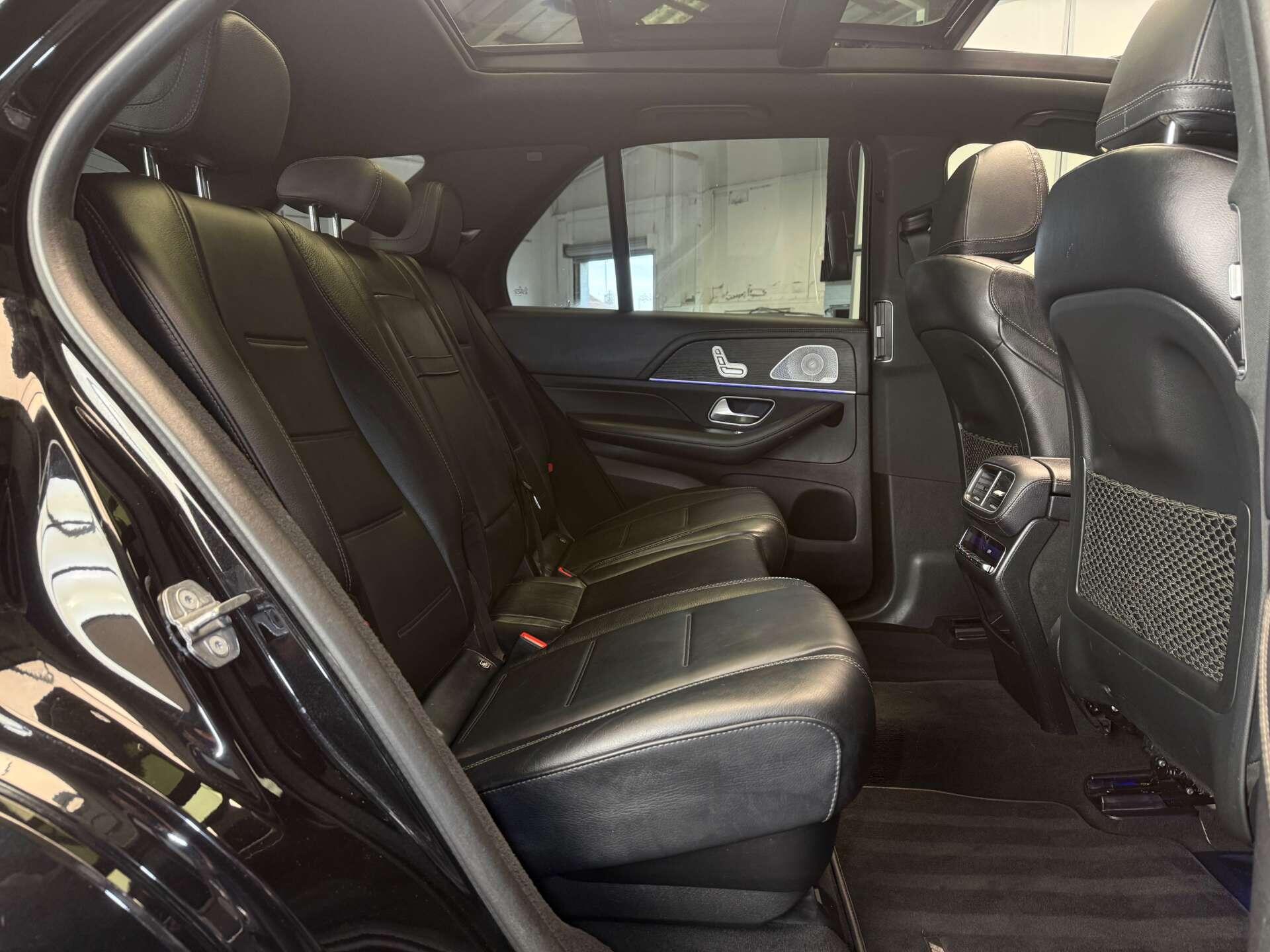Mercedes-Benz Gle view 18