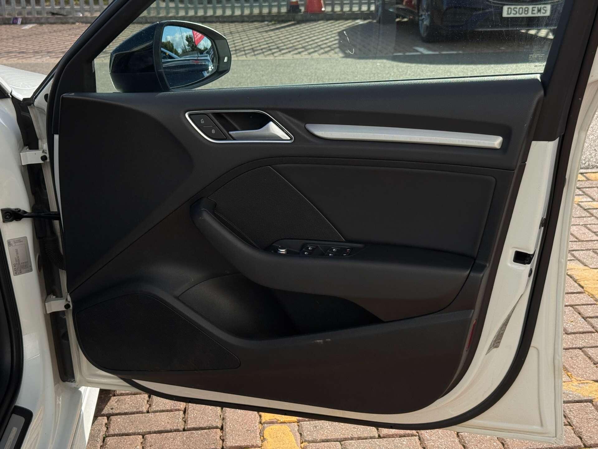Audi A3 view 19