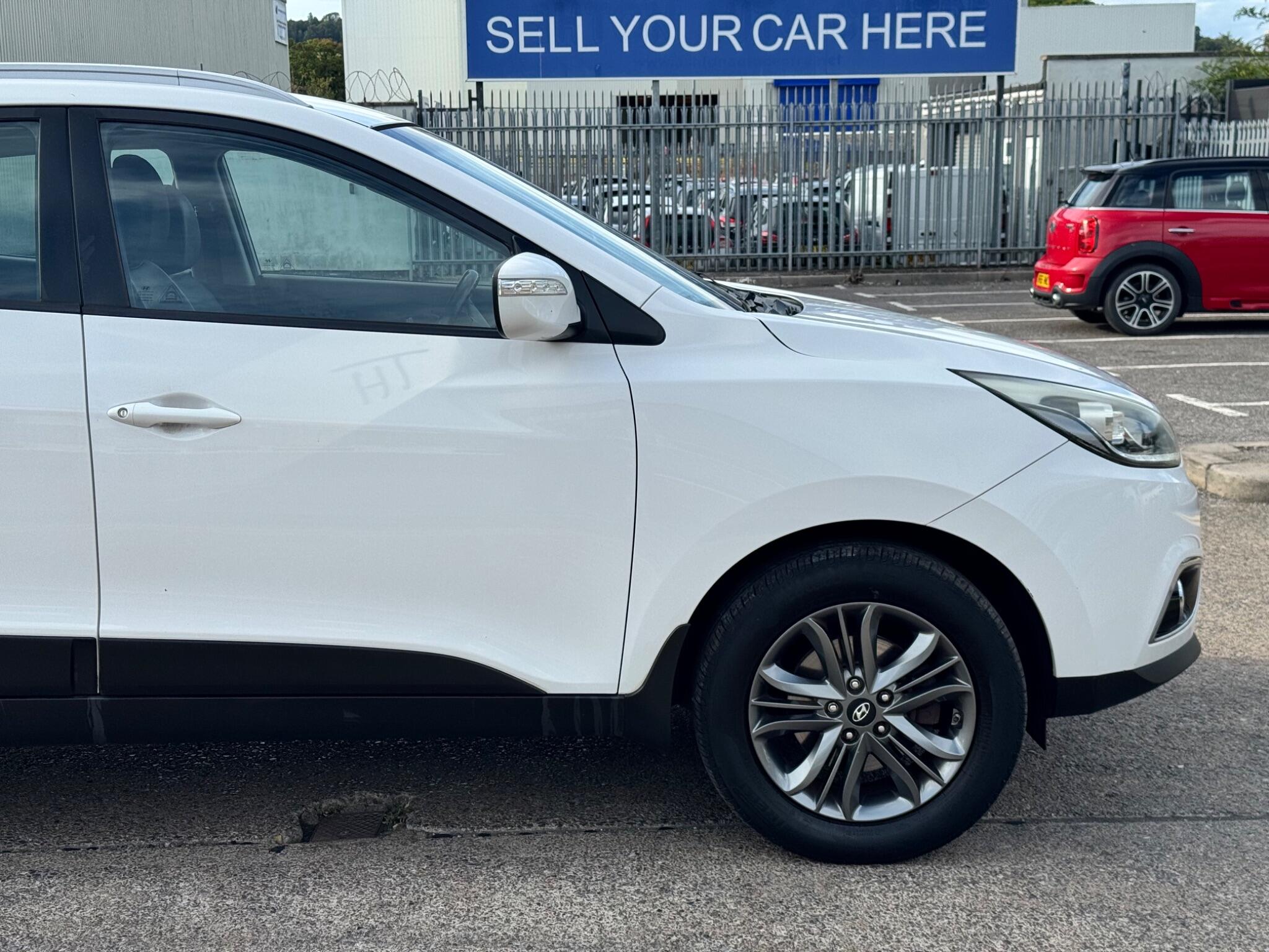 Hyundai Ix35 view 16