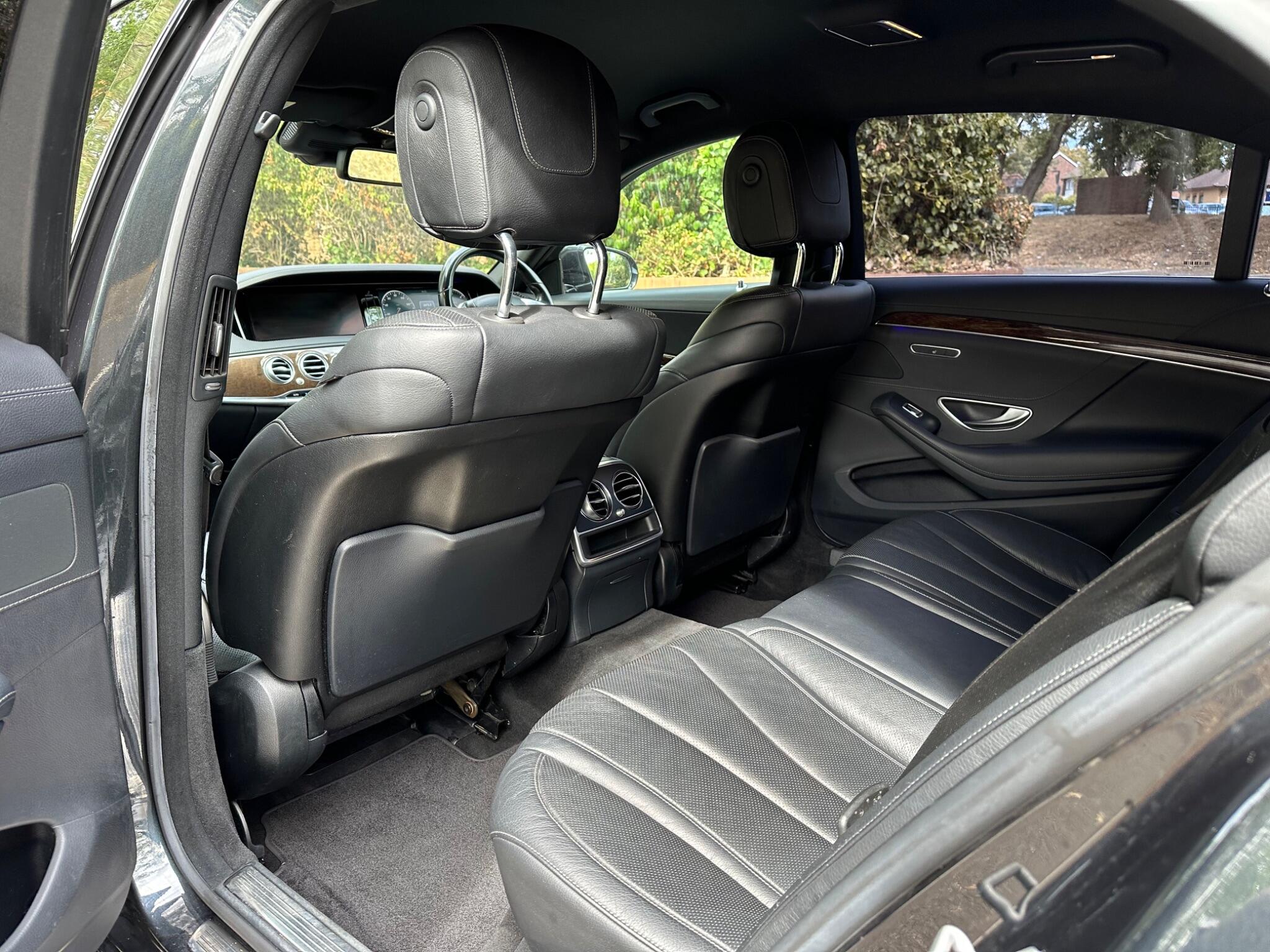 Mercedes-Benz S-Class view 17