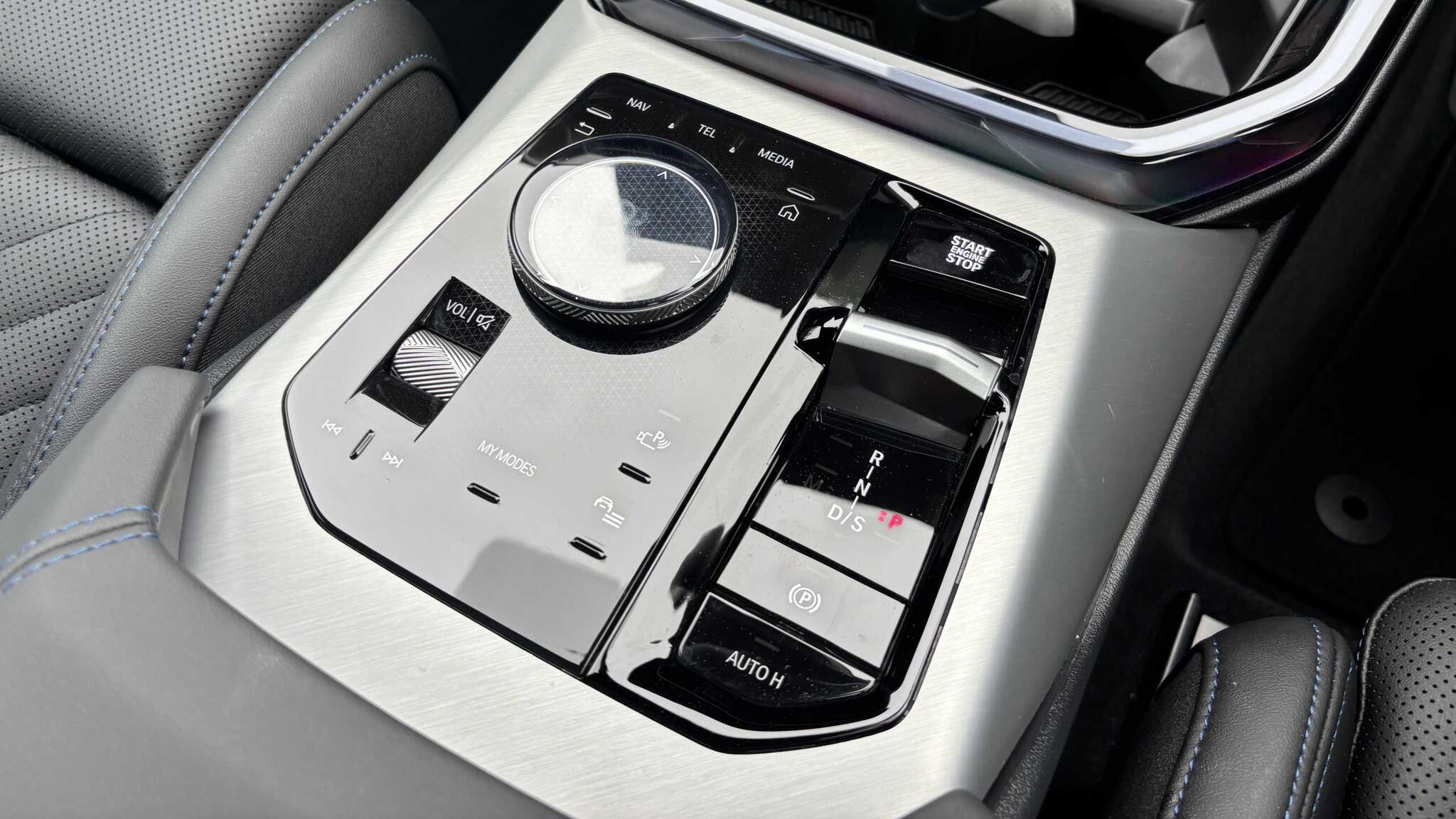 BMW X3 view 15