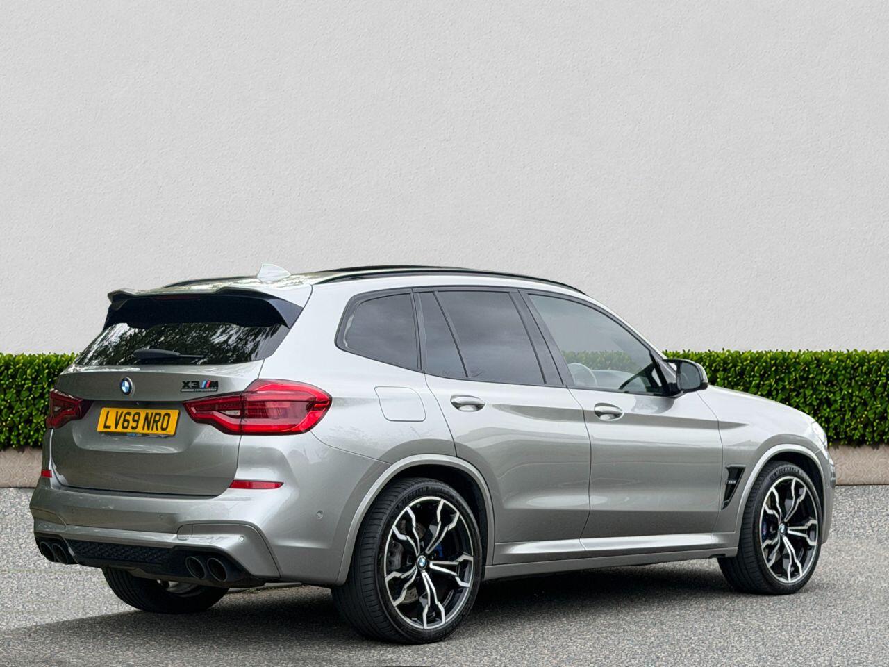 BMW X3 M view 7