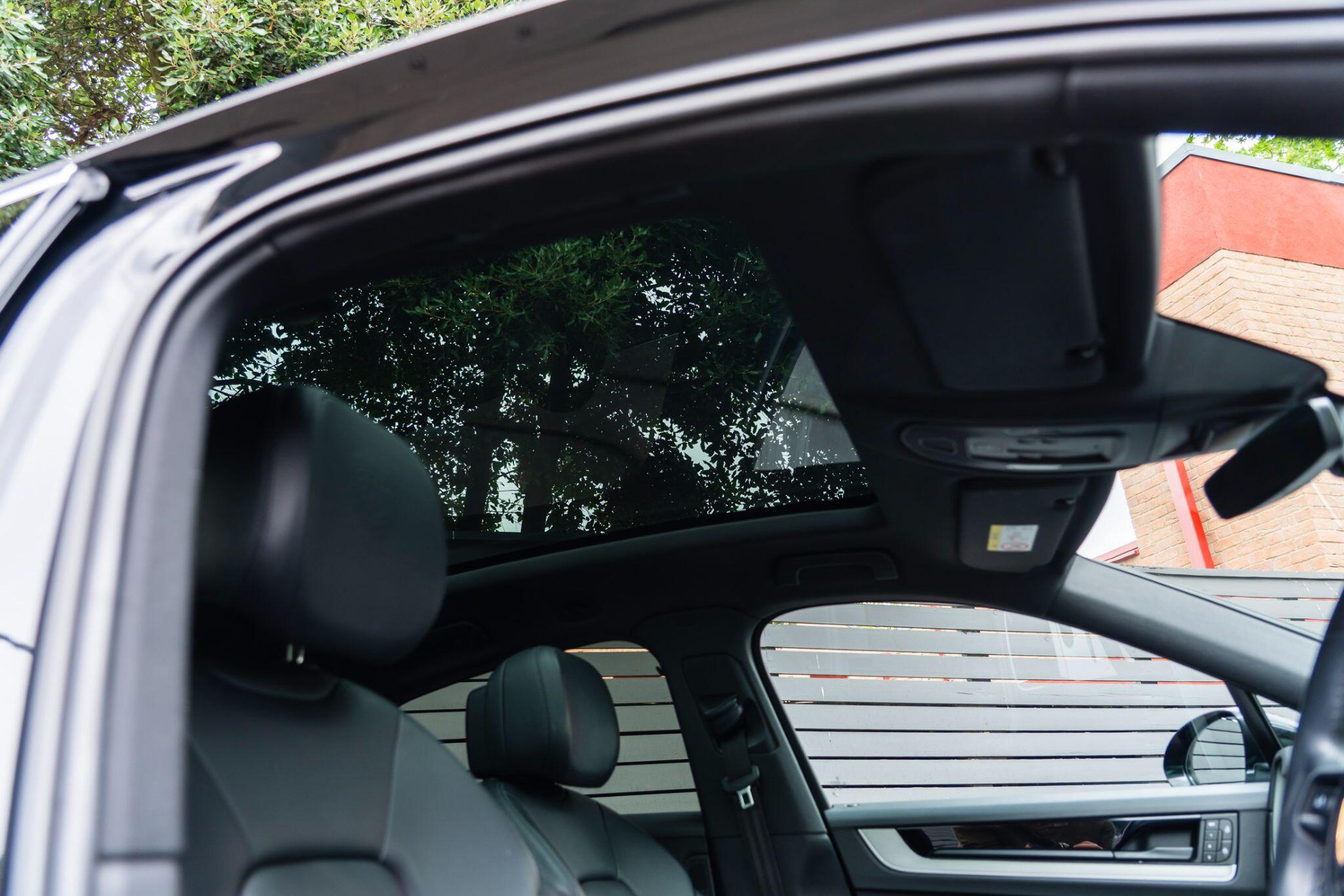 Porsche Cayenne view 83