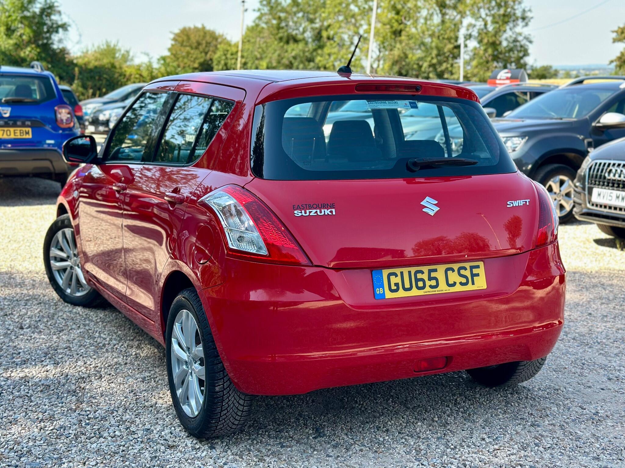 Suzuki Swift view 11