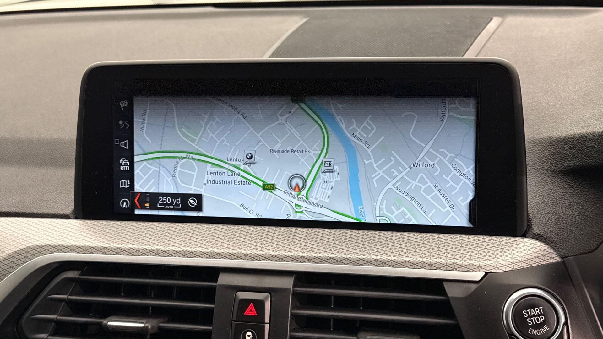 BMW X3 view 27