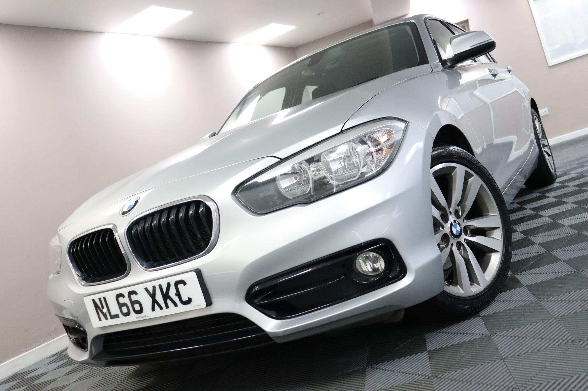 BMW 1 Series view 32