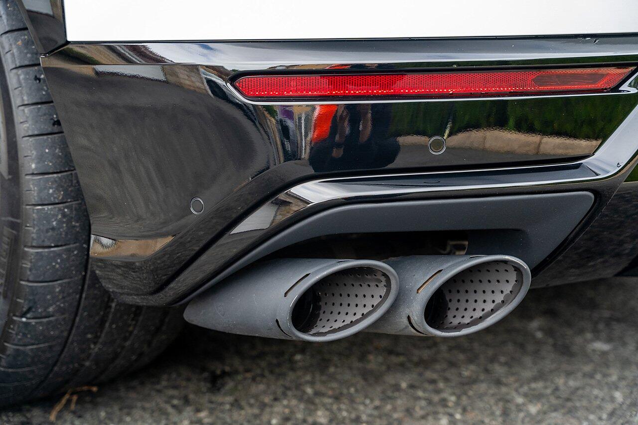 Lamborghini Urus view 20