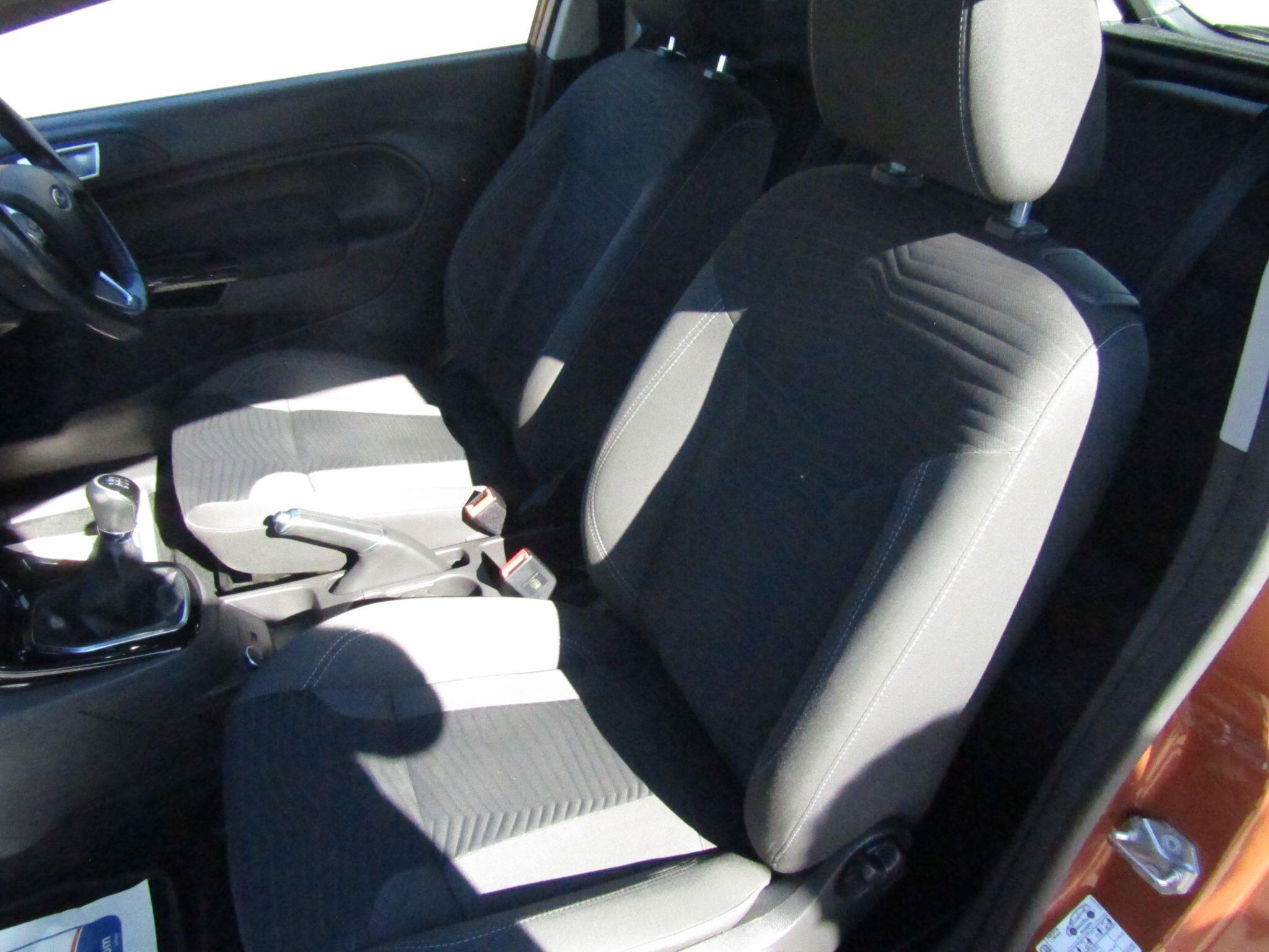 Ford Fiesta view 26