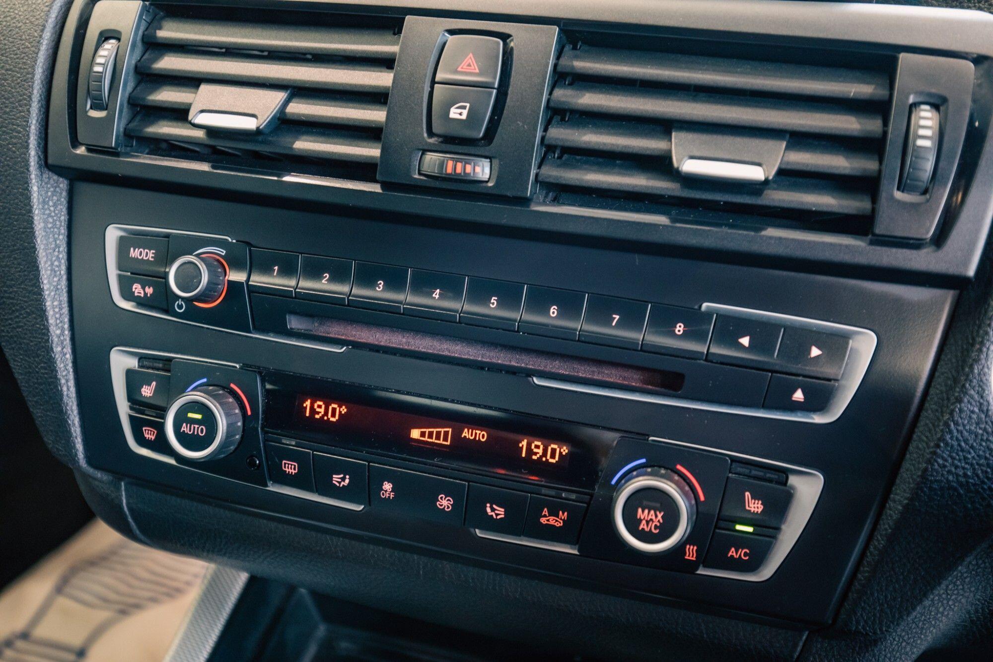BMW 2 Series view 17