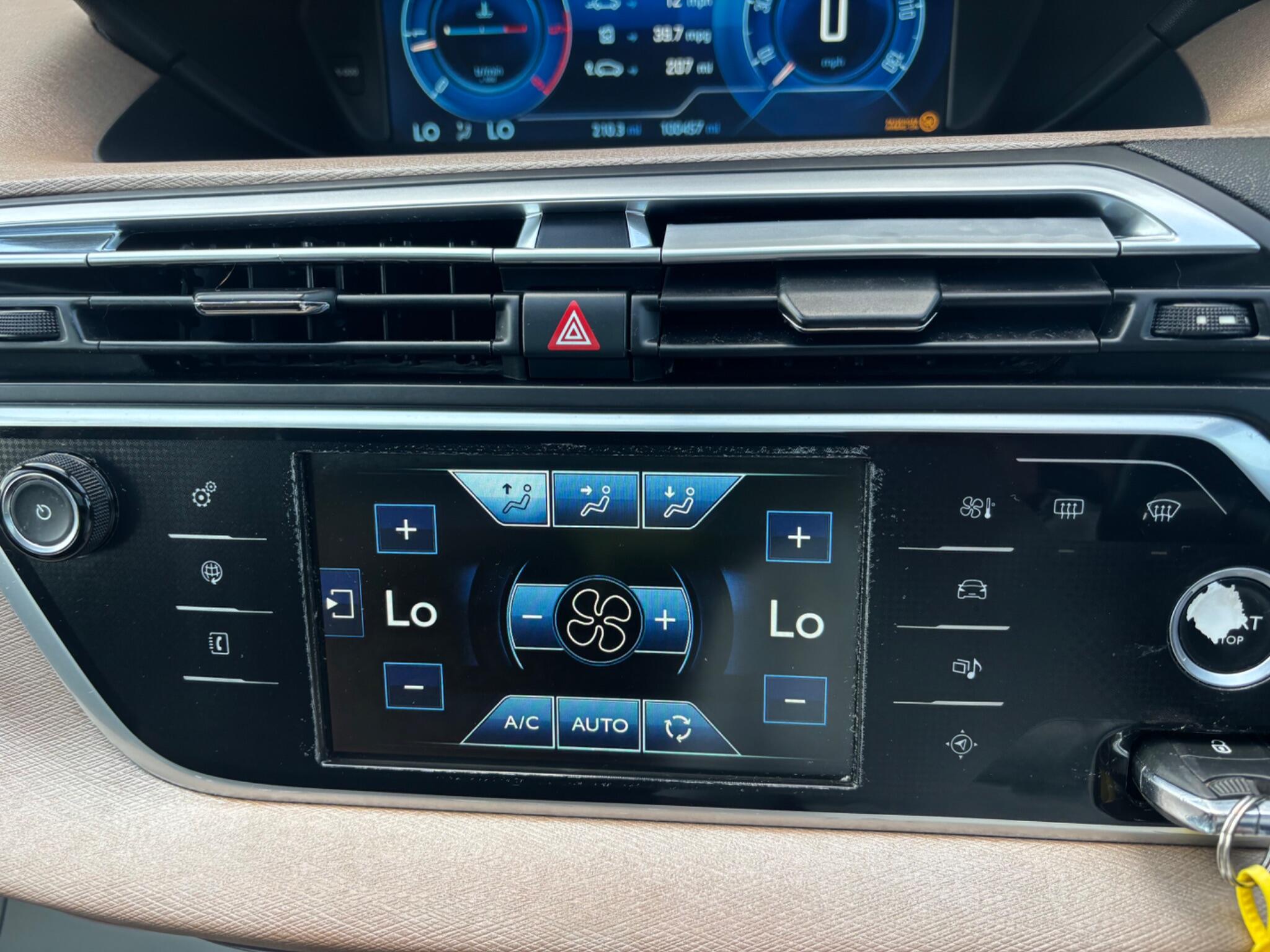 Citroen C4 Picasso view 22
