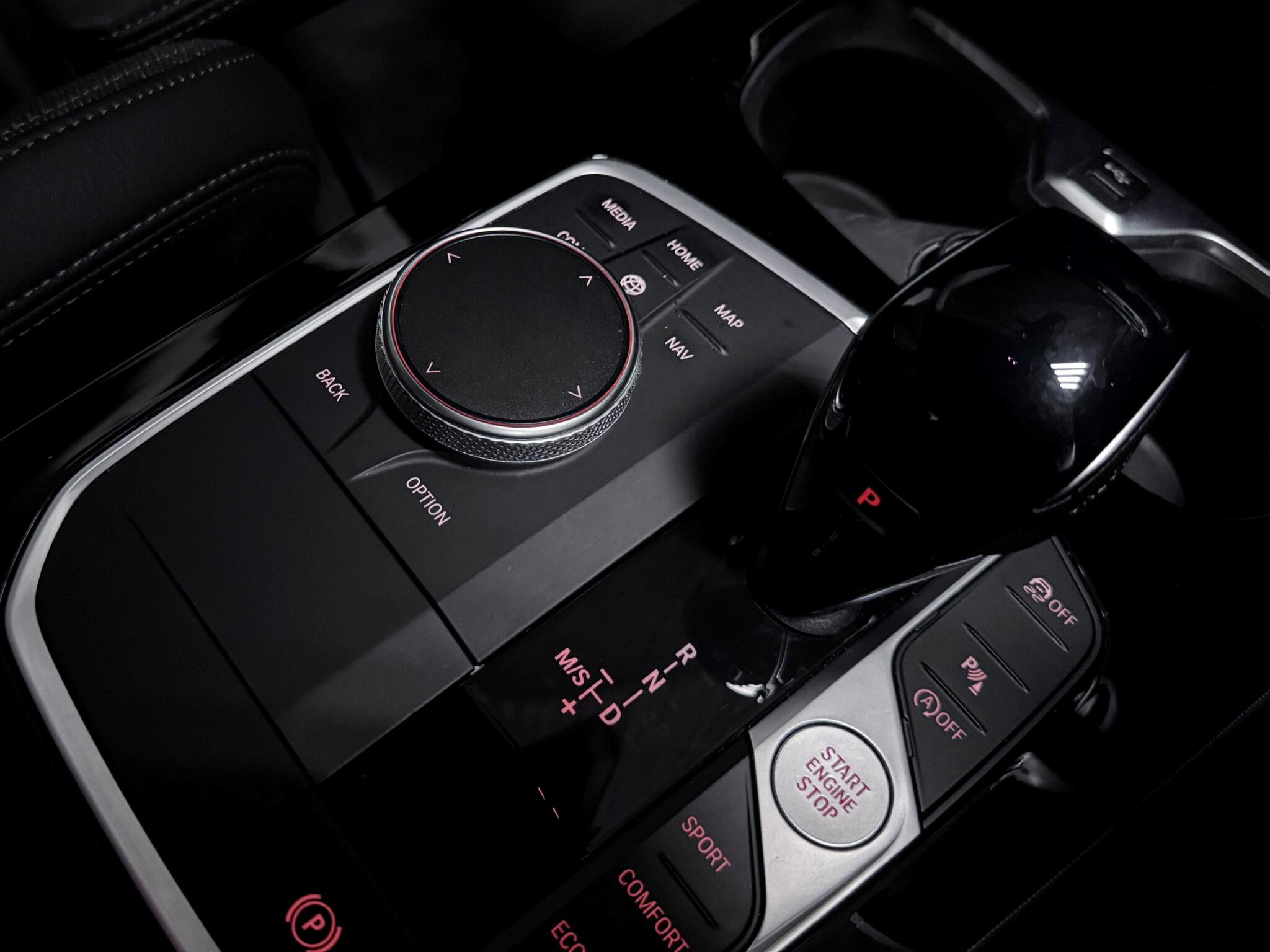 BMW 2 Series view 28