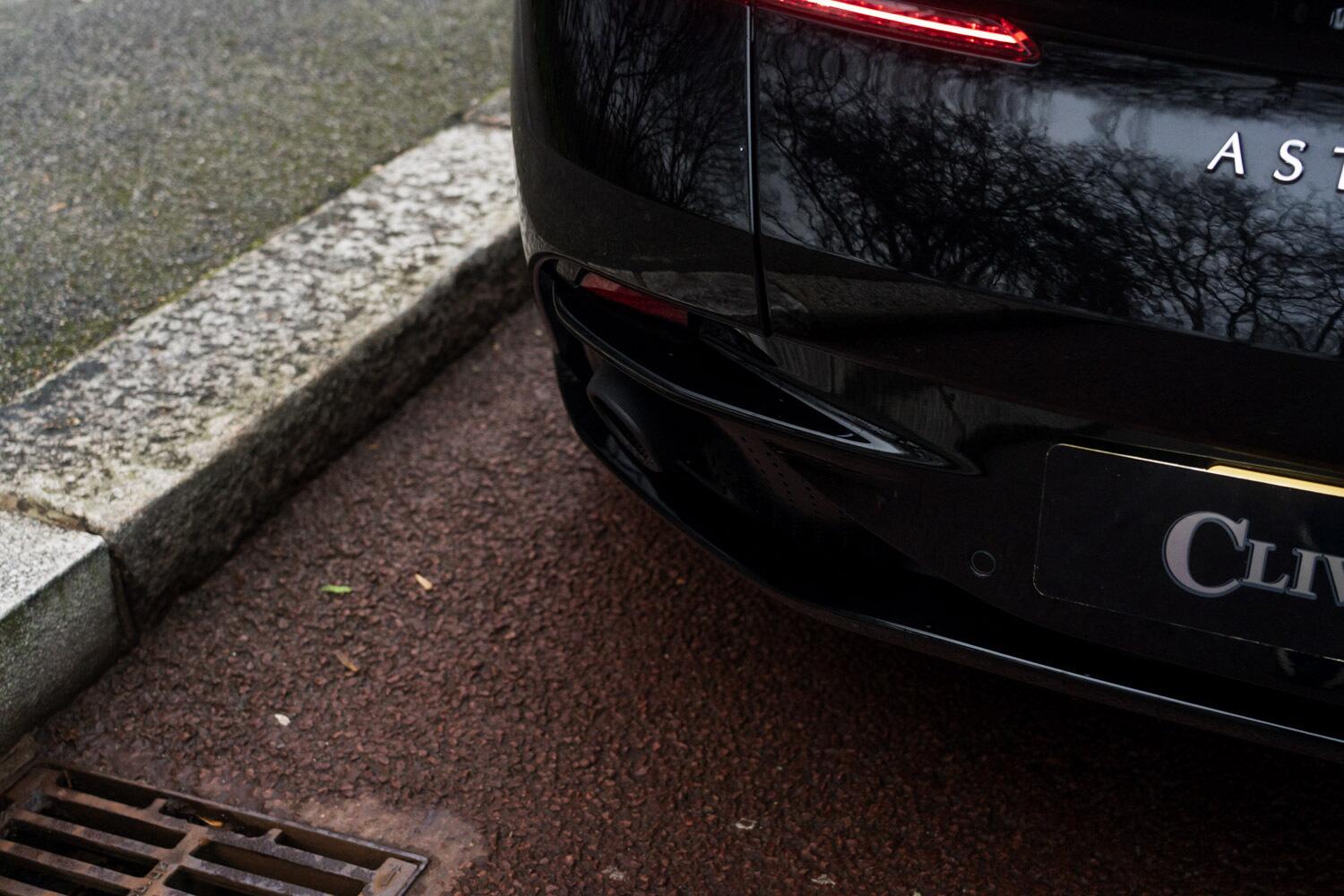 Aston Martin DB11 view 25